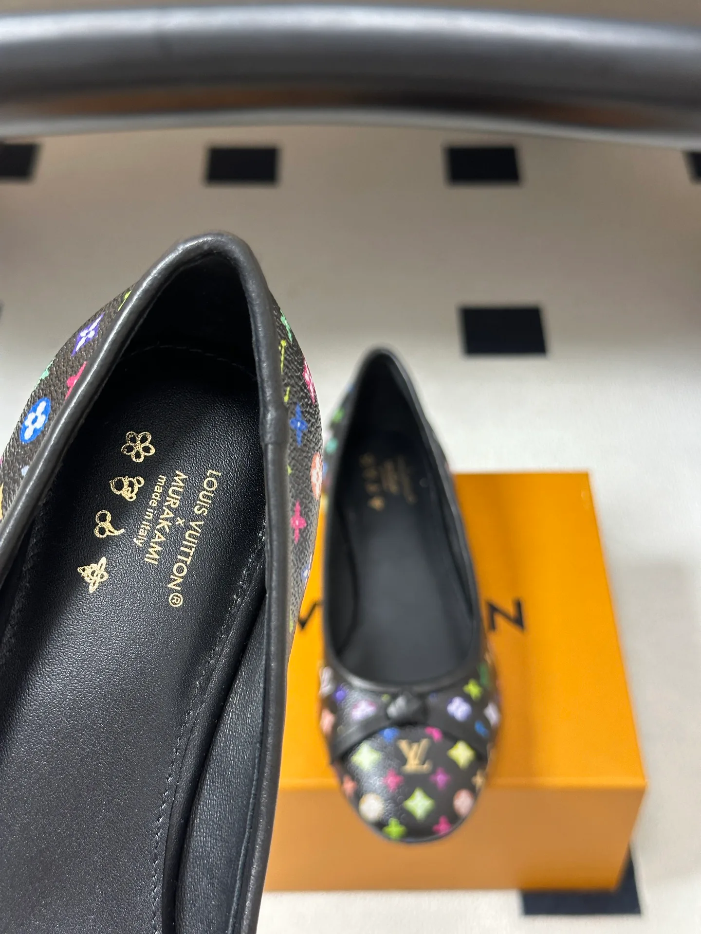 Балетки Женские Louis Vuitton 18049409