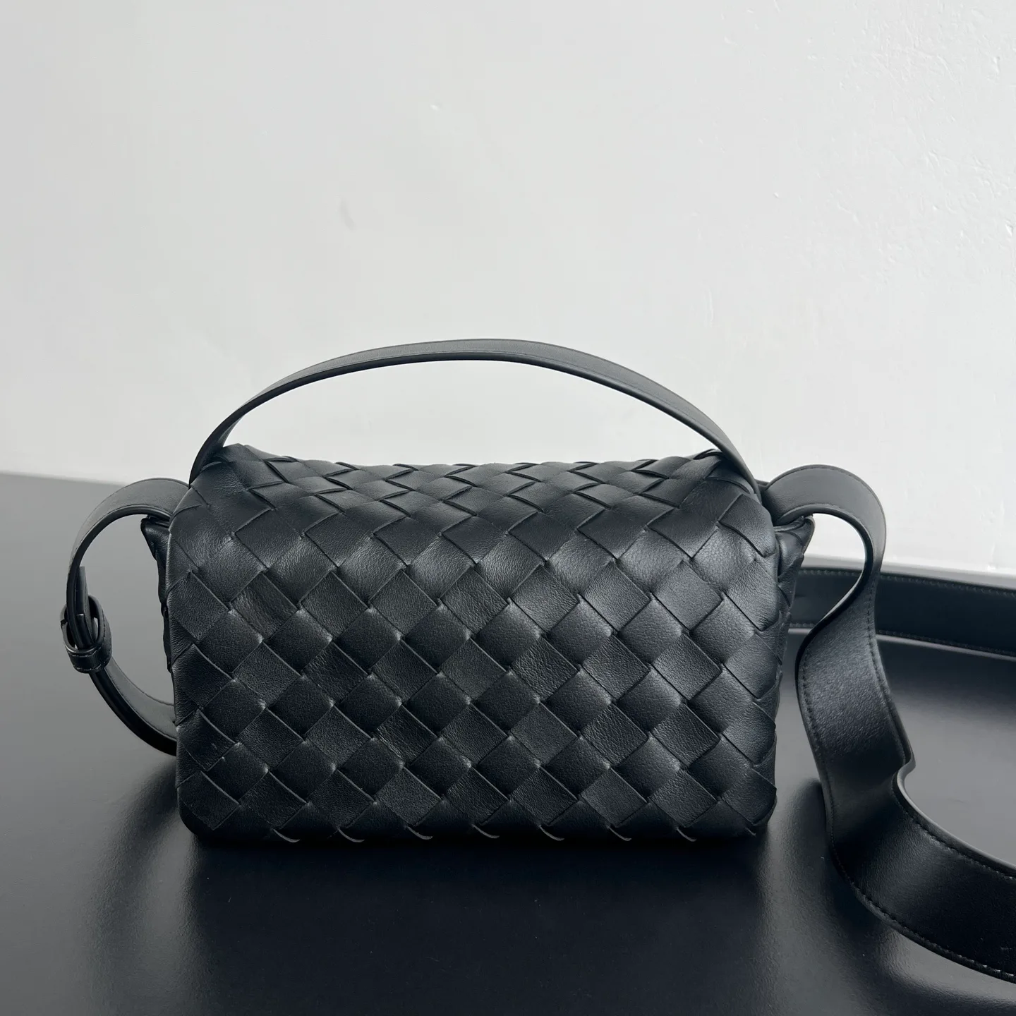 Классические Сумки Женские Bottega Veneta 13306149