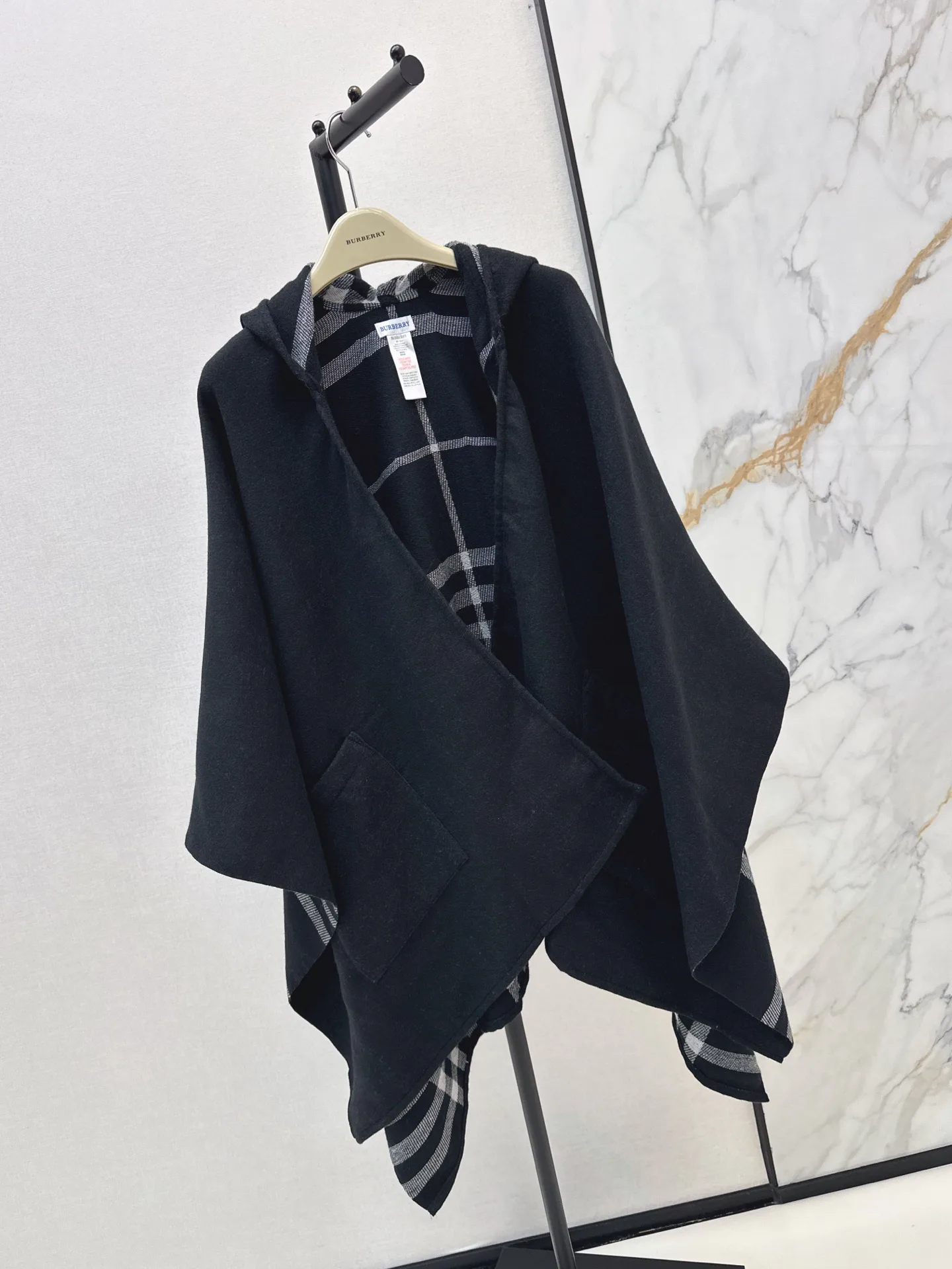 Пальто Женские Burberry 18031534
