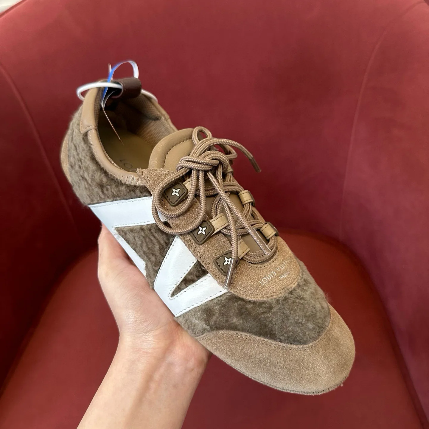 Кроссовки Женские Louis Vuitton 898816