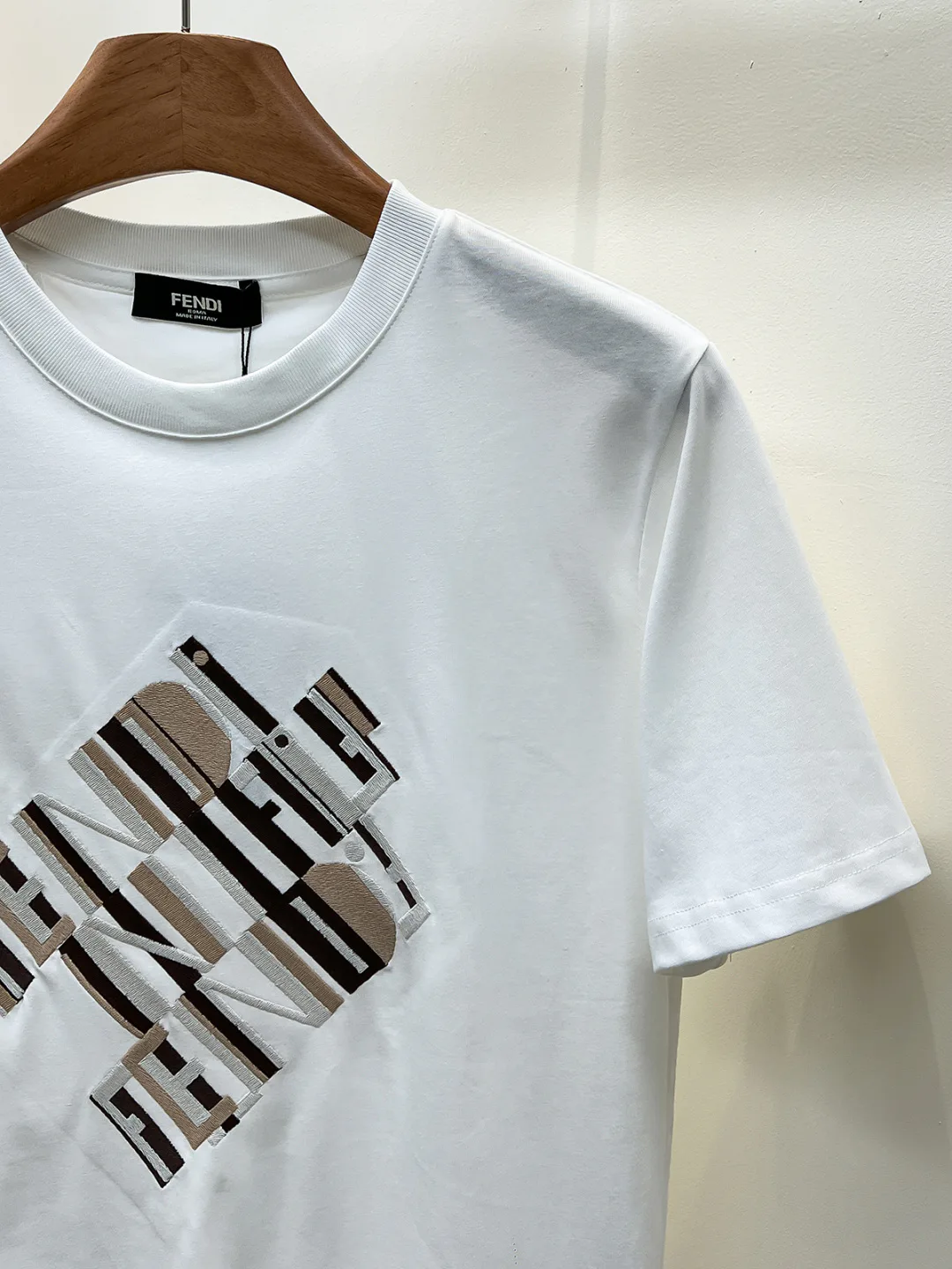 Футболки Женские Fendi 11415717