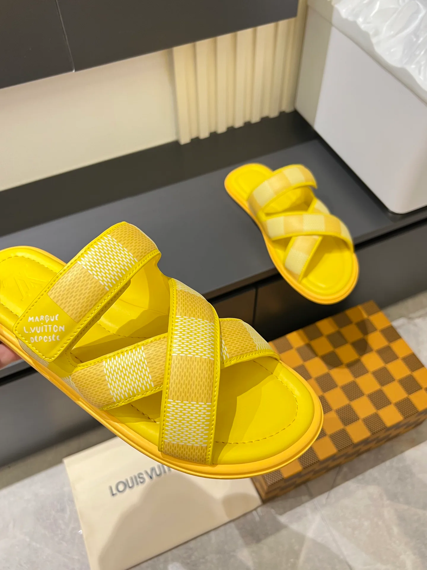 Шлепанцы Мужские Louis Vuitton 5070830