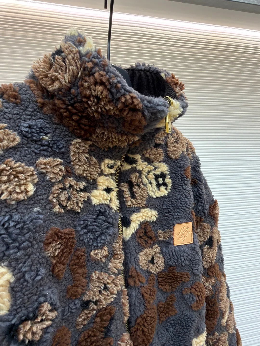 Куртки Женские Louis Vuitton 412770