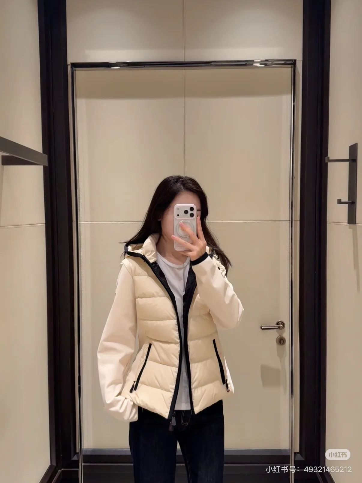 Куртки И Пуховики Женские Moncler 19698104