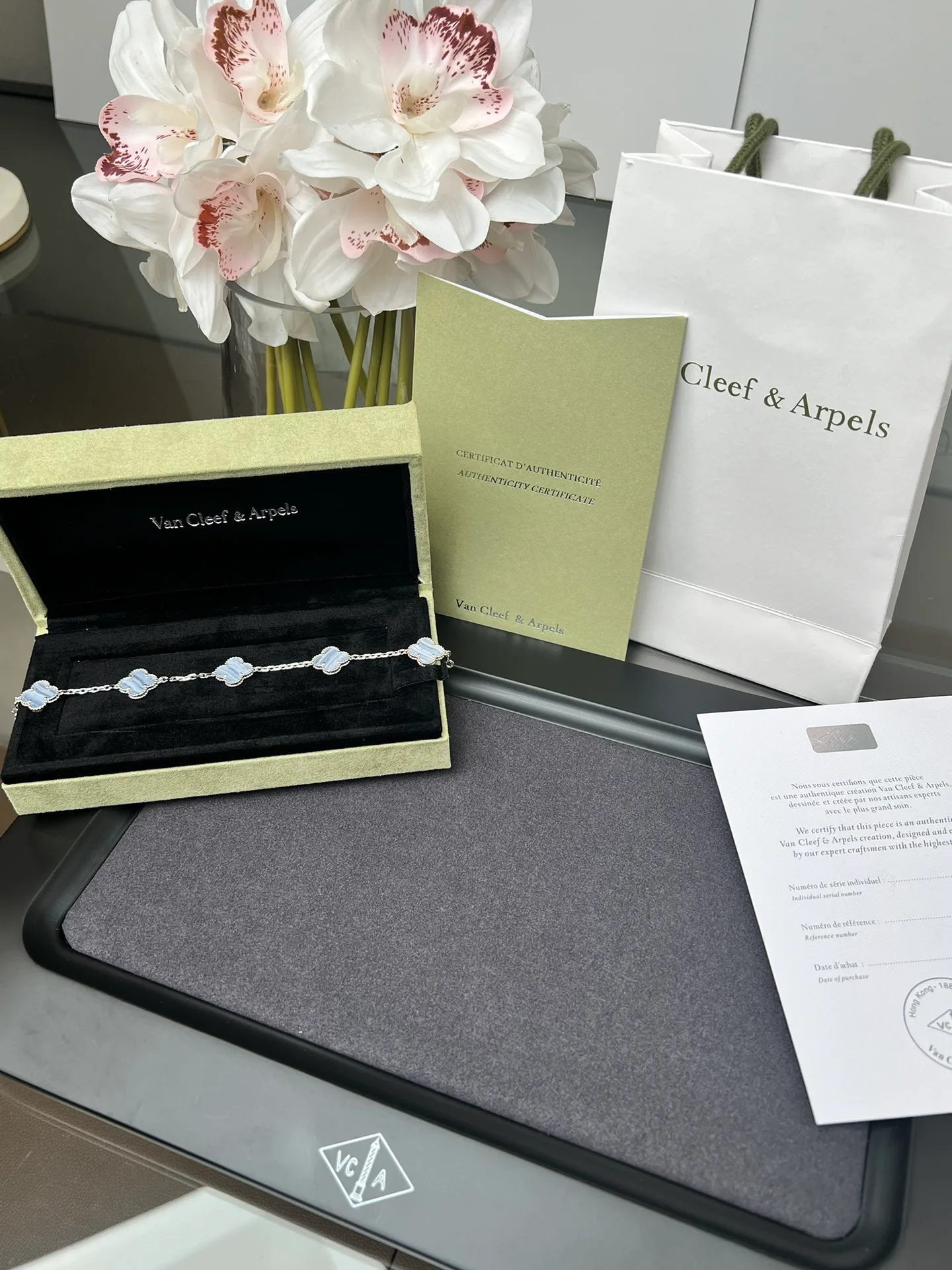 Бижутерия Van Cleef & Arpels 8245