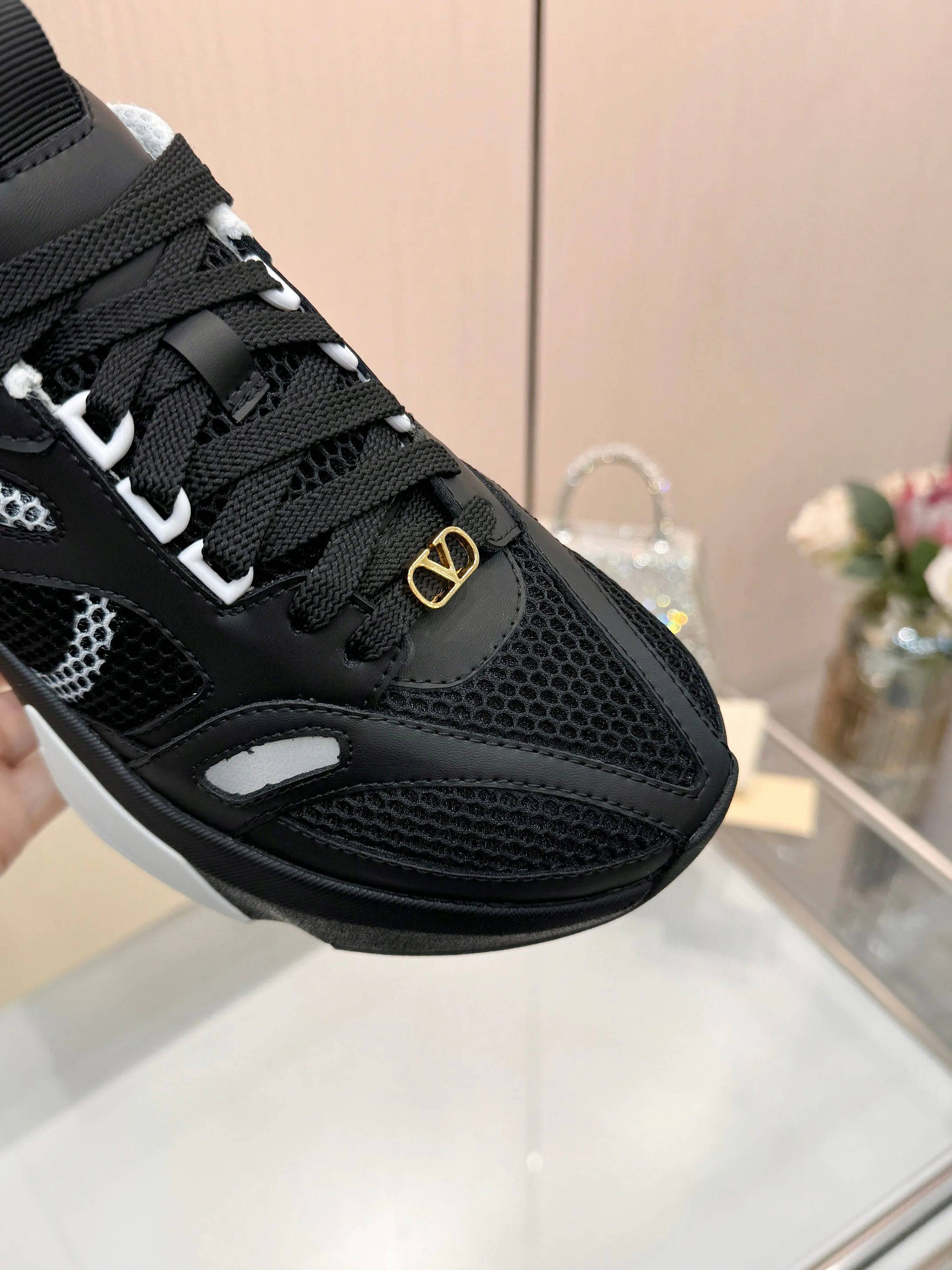 Кроссовки Мужские Valentino 17037991