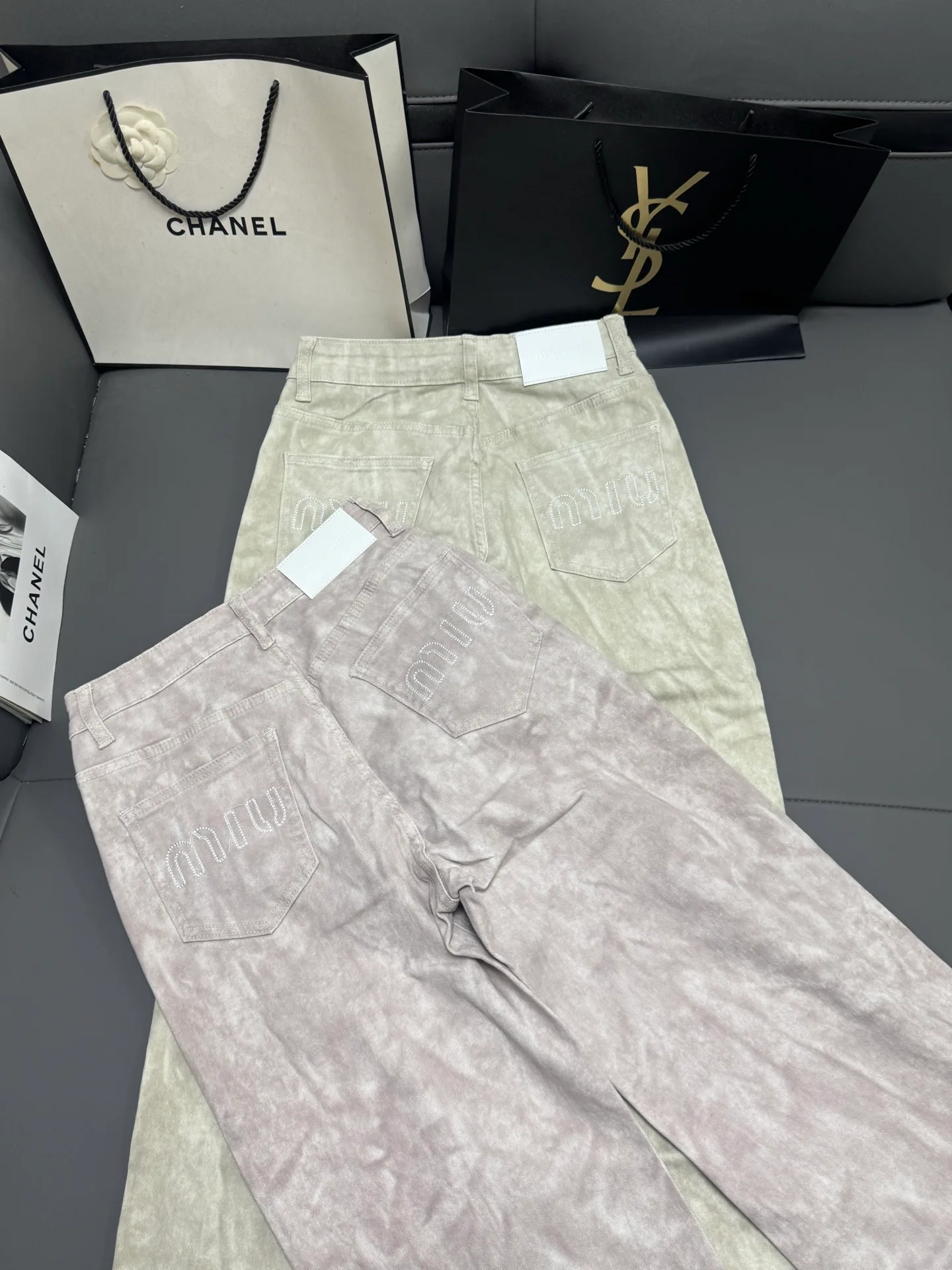 Джинсы Женские Miu Miu 11244585