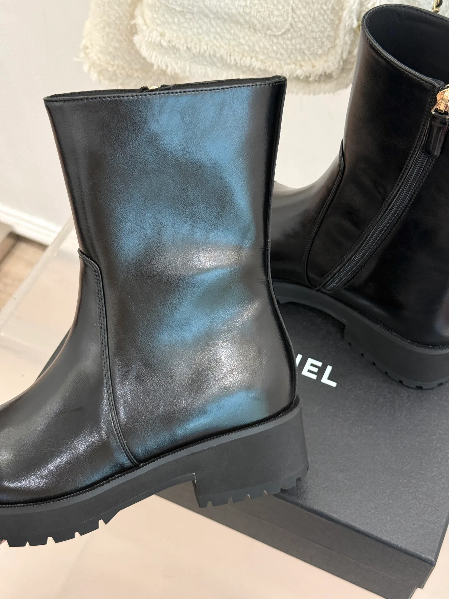 Сапоги Женские Chanel 18004024