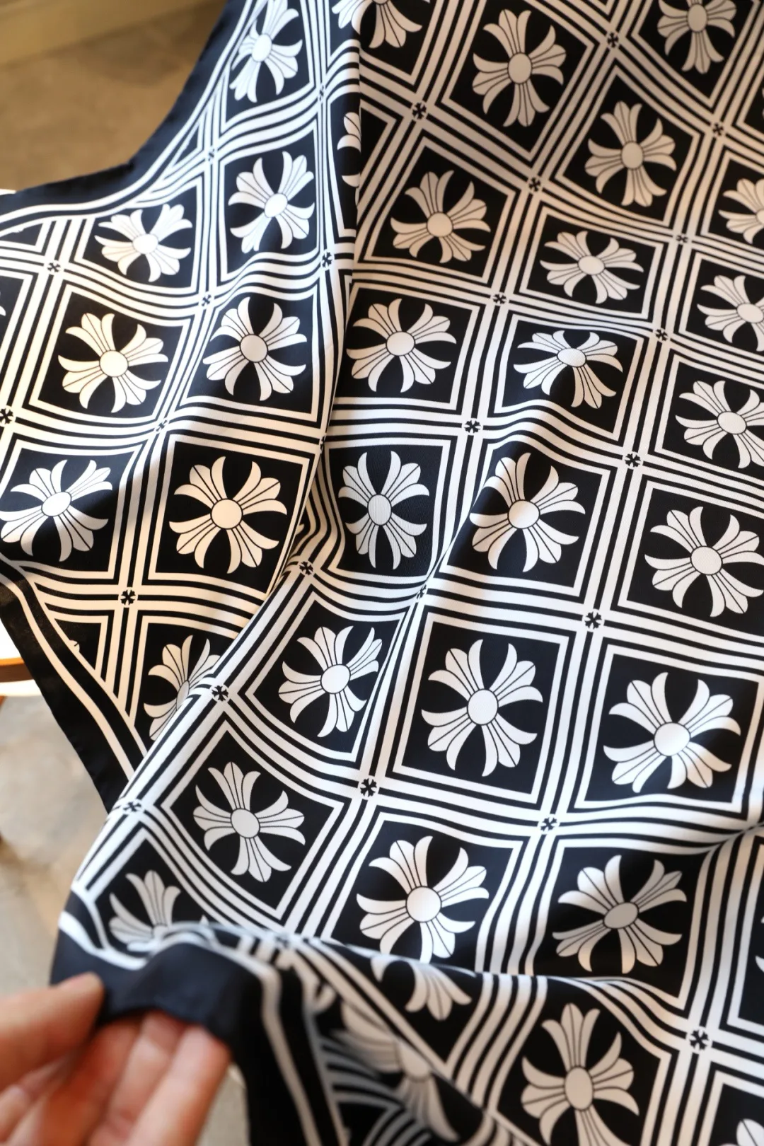 Платки Chrome Hearts 13449376