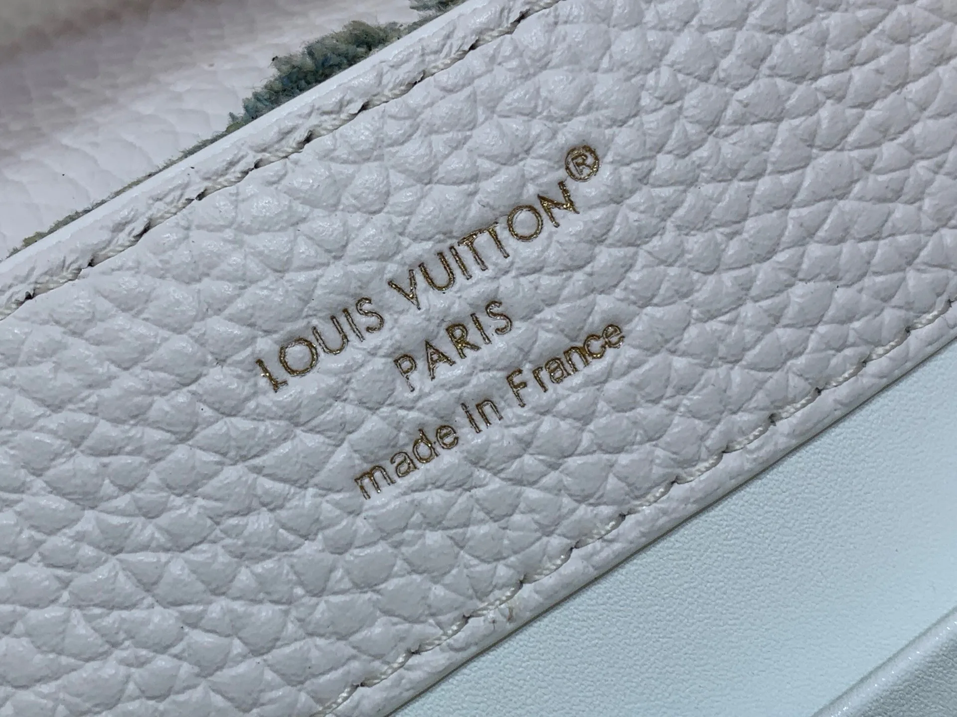Классические Сумки Женские Louis Vuitton 16893028