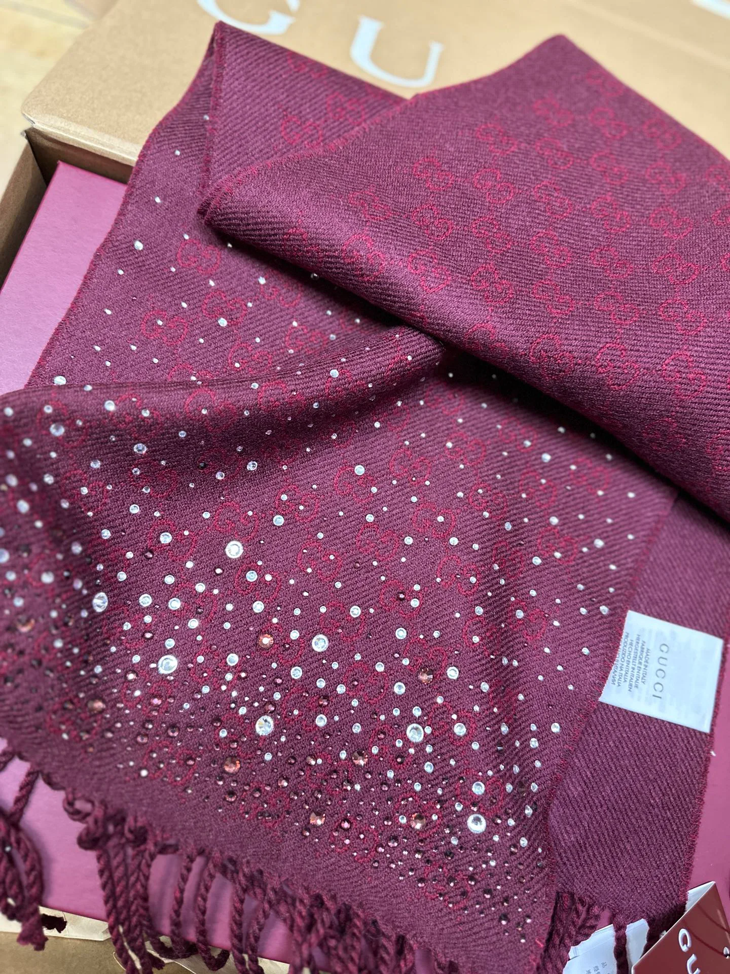 Шарфы Gucci 1333687