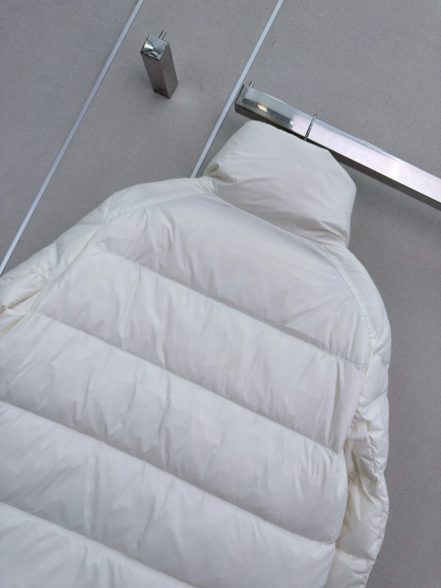 Куртки И Пуховики Женские Moncler 18439410