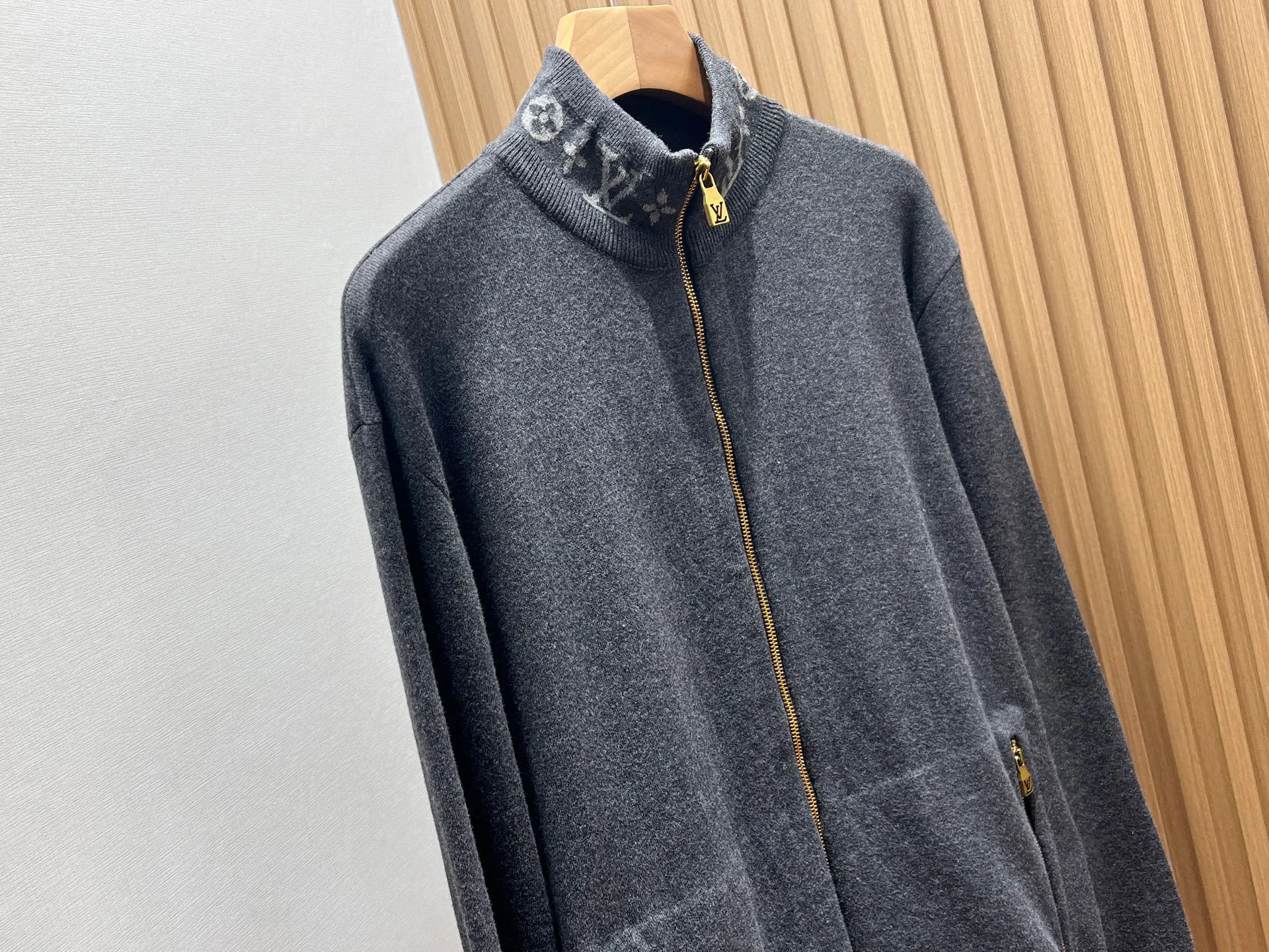 Куртки И Пуховики Мужские Louis Vuitton 848308