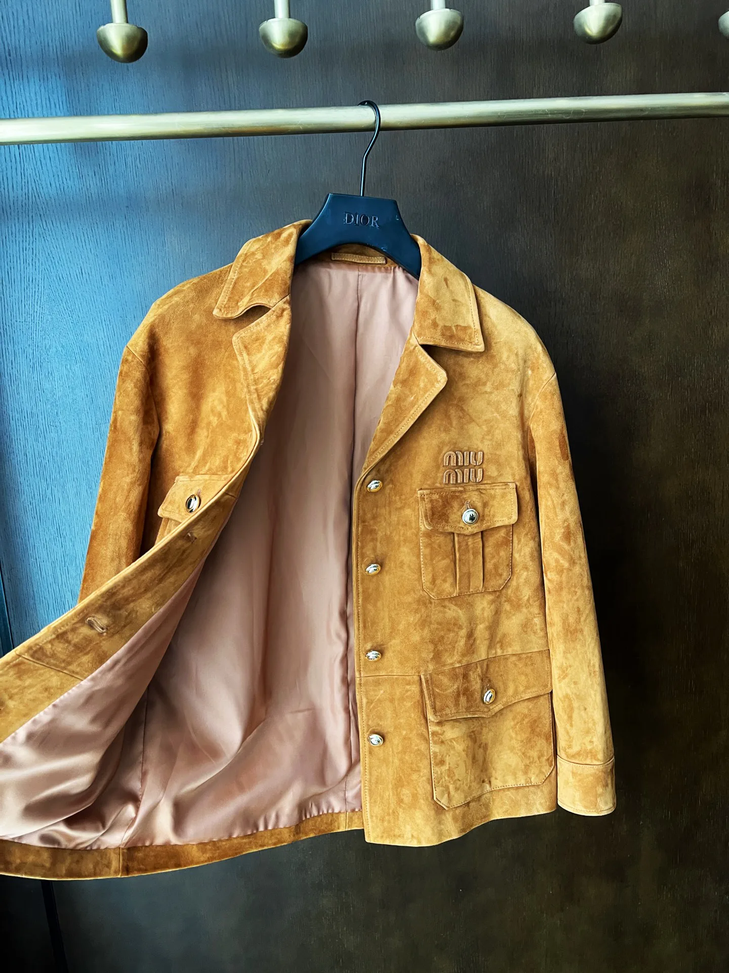 Кожаные Куртки И Дублёнки Женские Miu Miu 9101639