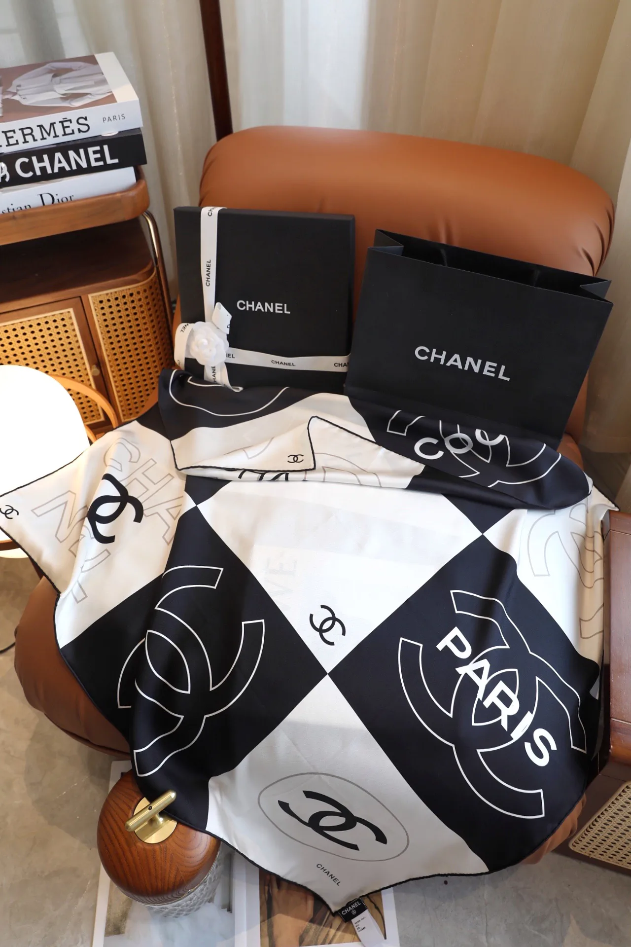 Платки Chanel 18618588