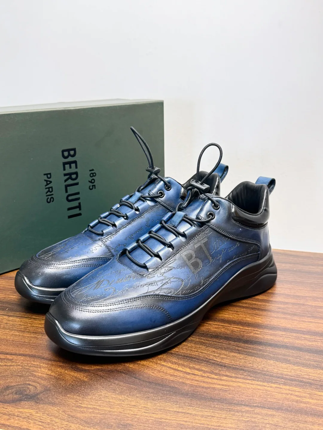 Кроссовки Мужские Berluti 19147645