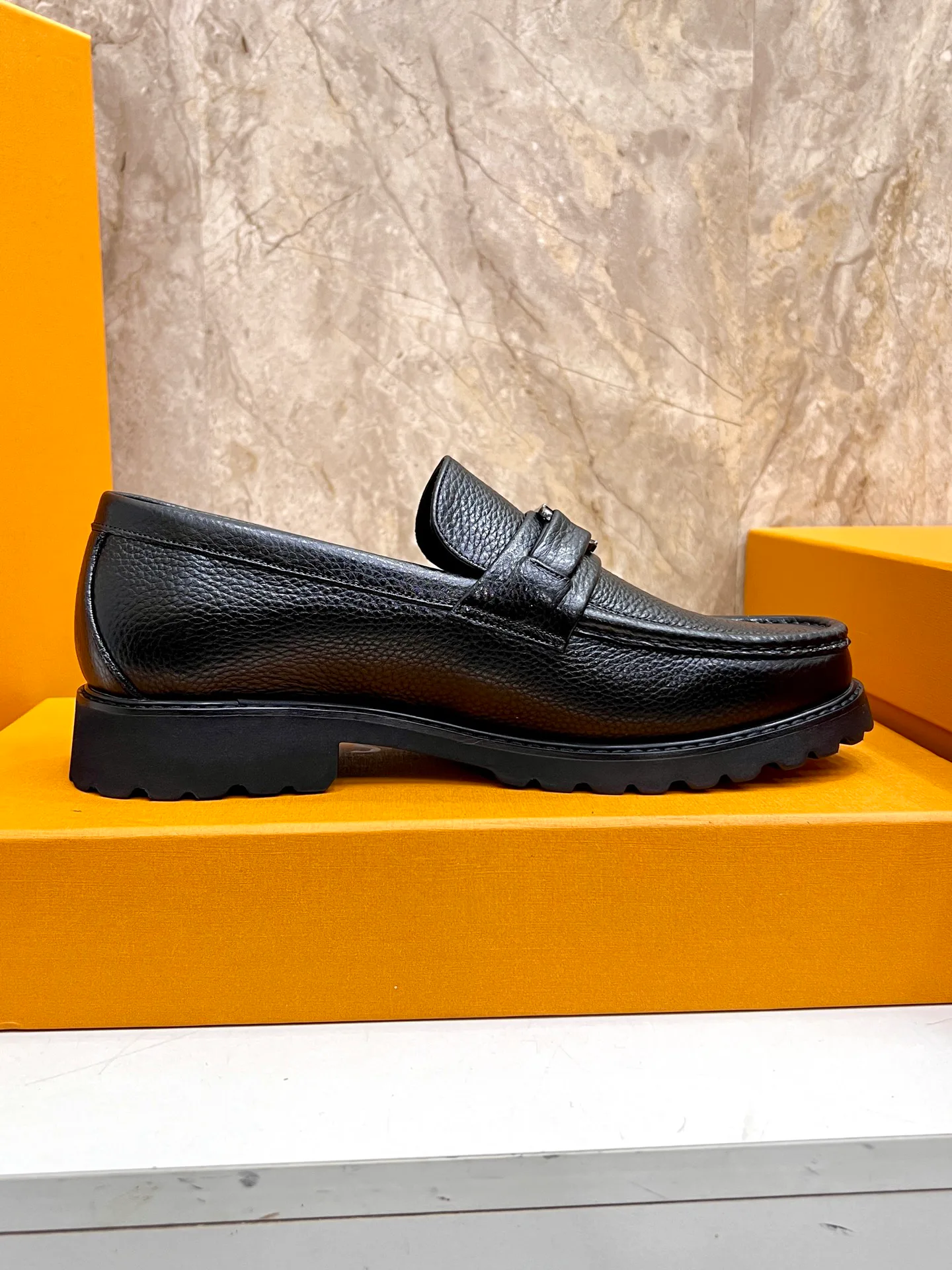 Лоферы И Туфли Мужские Louis Vuitton 663052