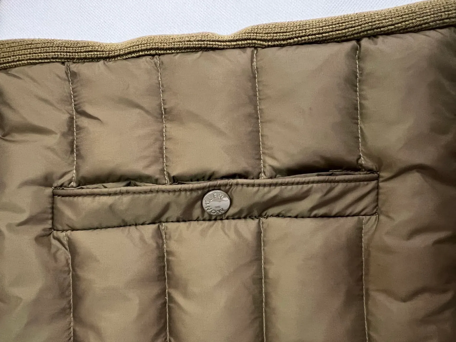 Куртки И Пуховики Мужские Moncler 470152