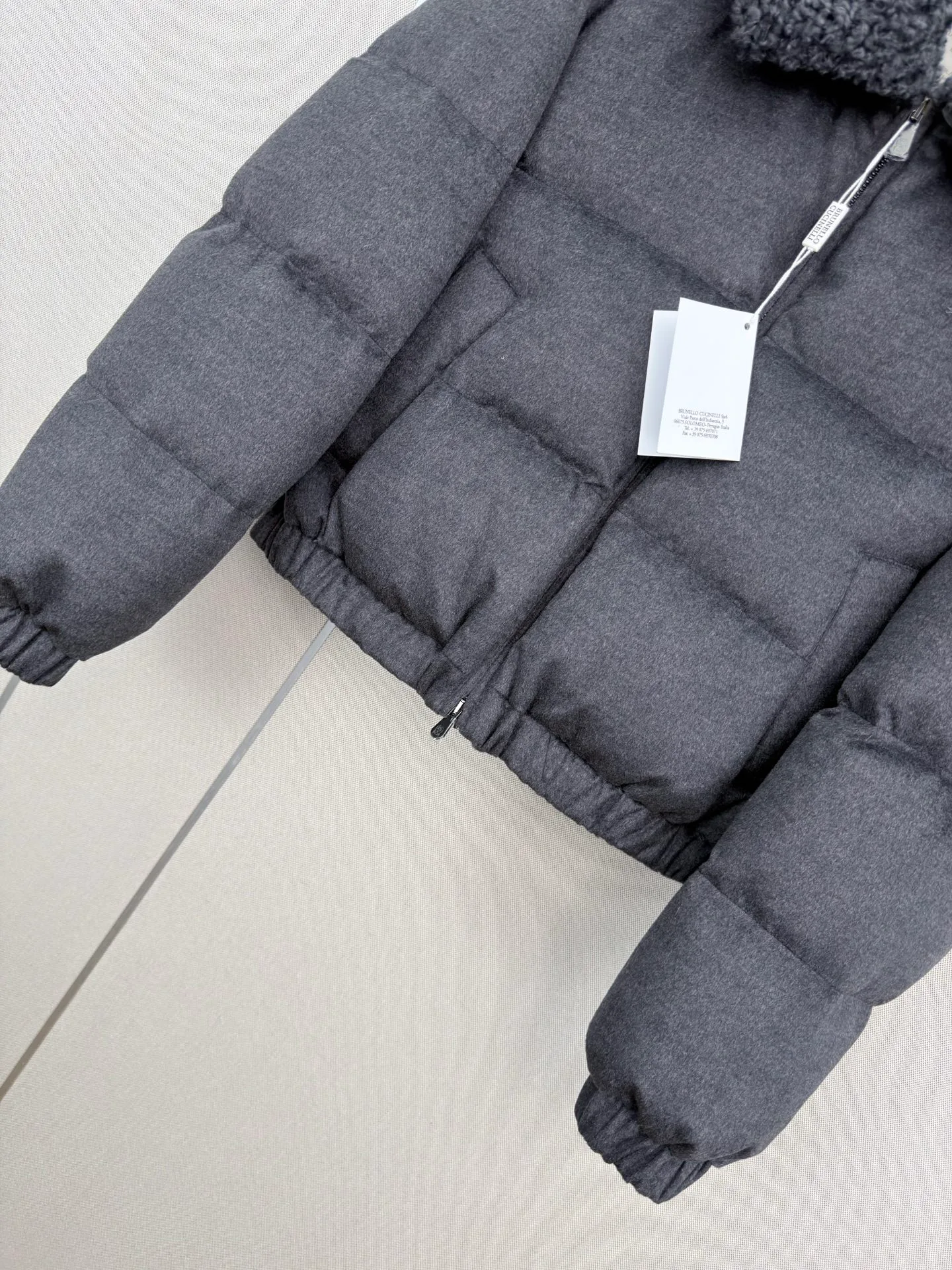 Куртки И Пуховики Женские Brunello Cucinelli 18185771