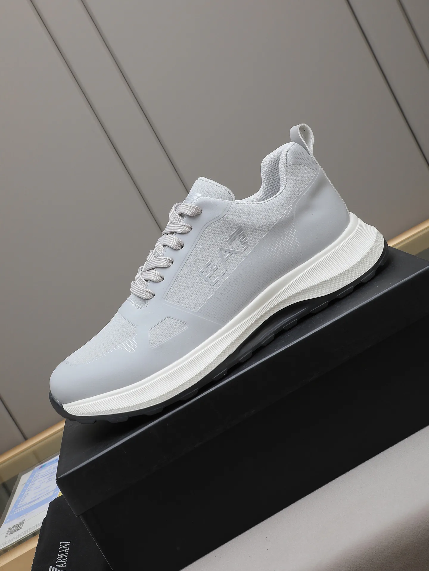 Кроссовки Мужские Armani 3316763