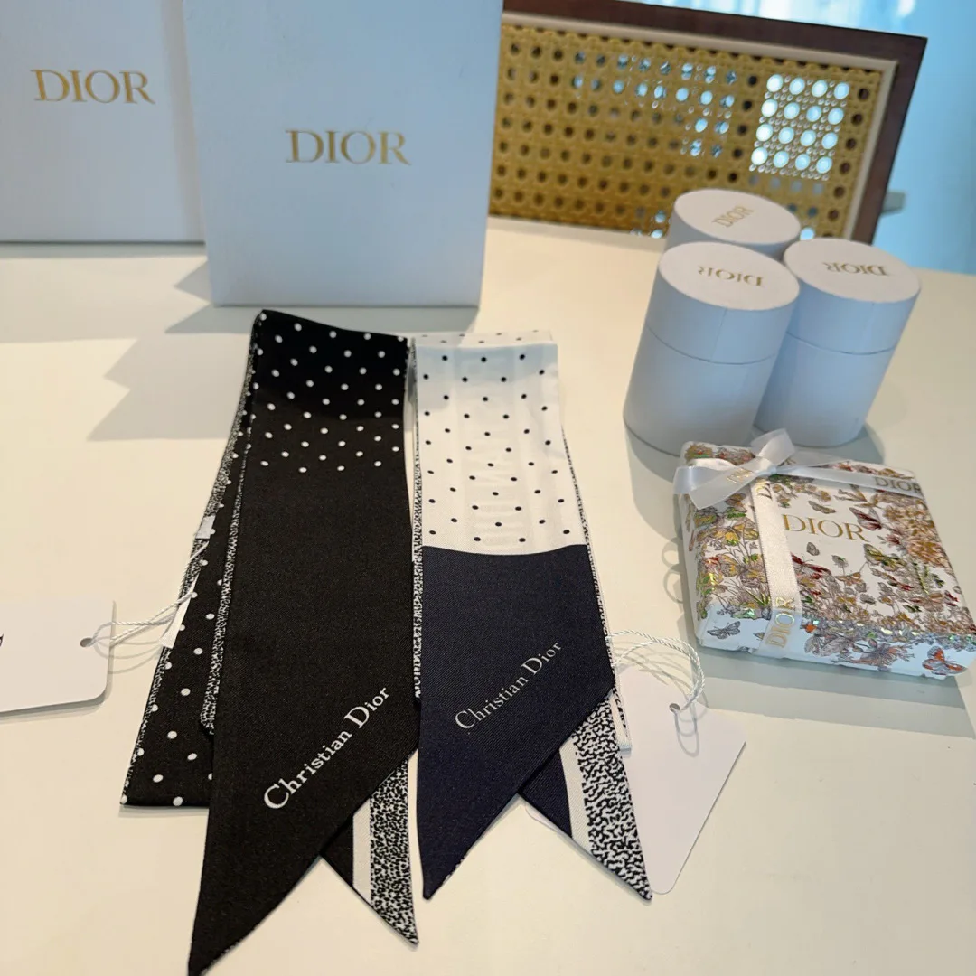 Платки Christian Dior 12918480