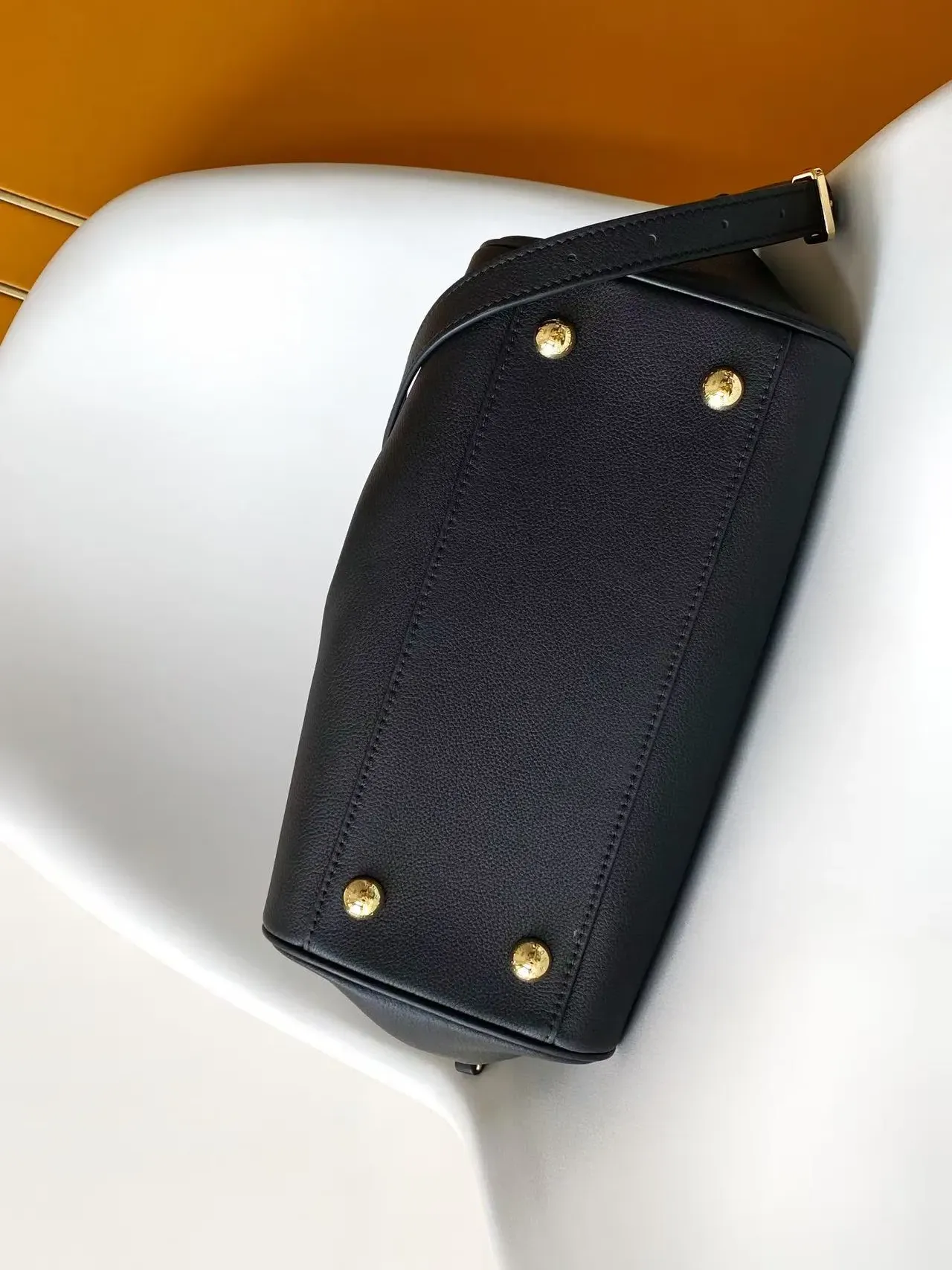 Сумки На Ремне Женские Louis Vuitton 546411