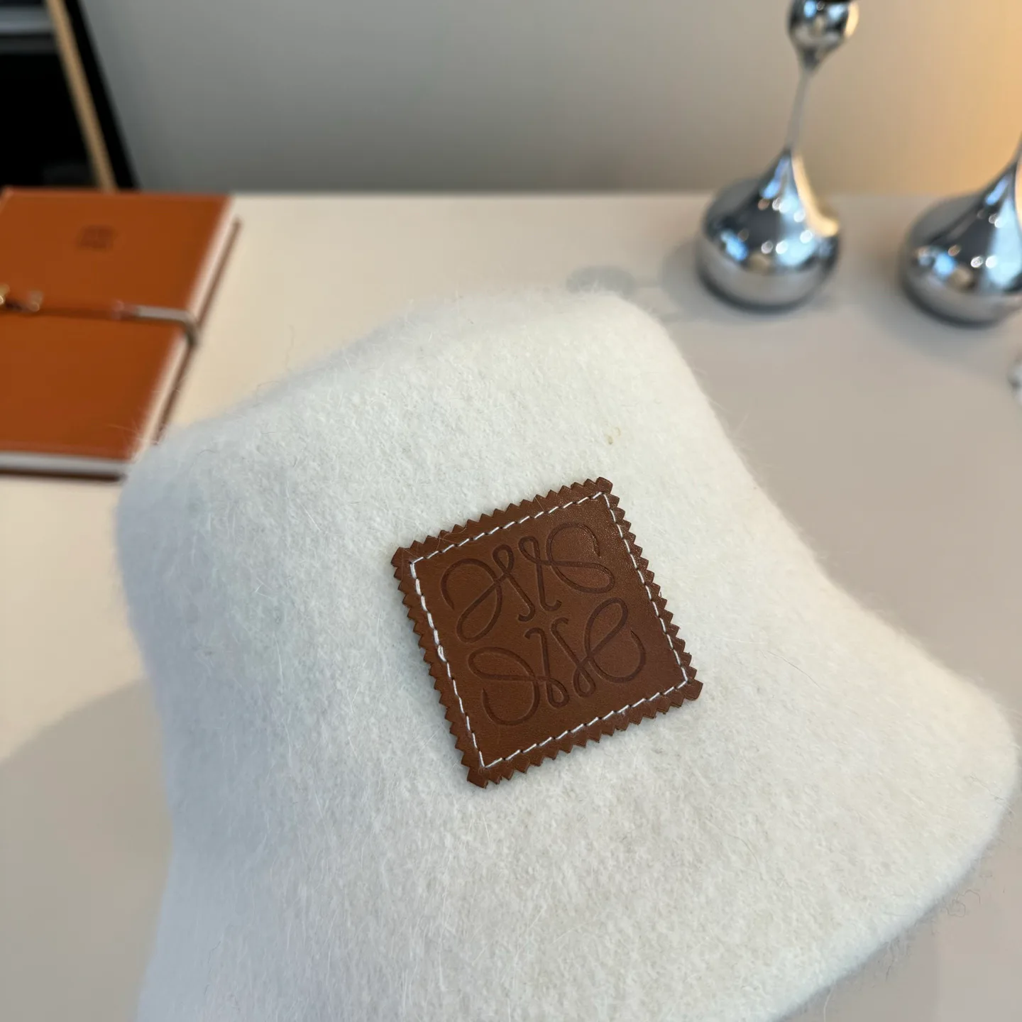 Головные Уборы Loewe 563527