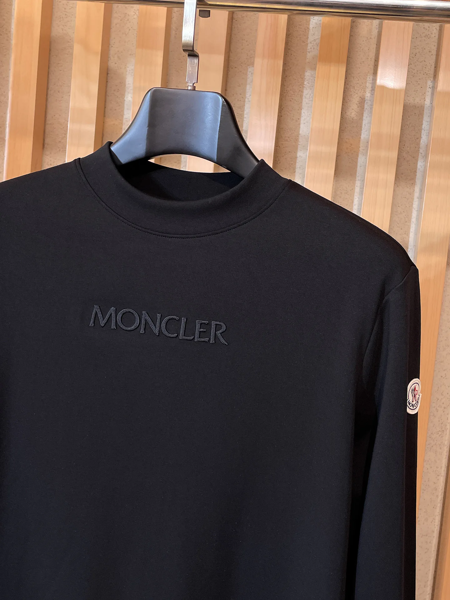 Лонгсливы Мужские Moncler 235248