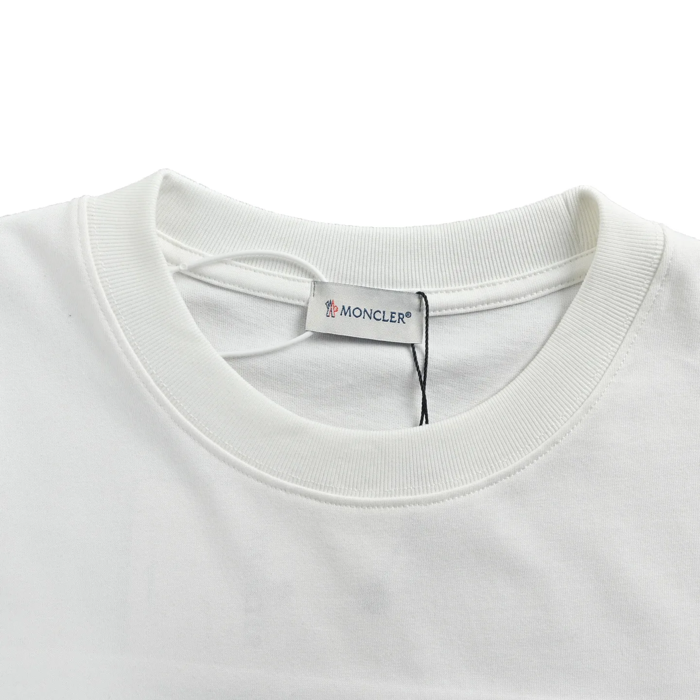 Футболки Женские Moncler 11530170