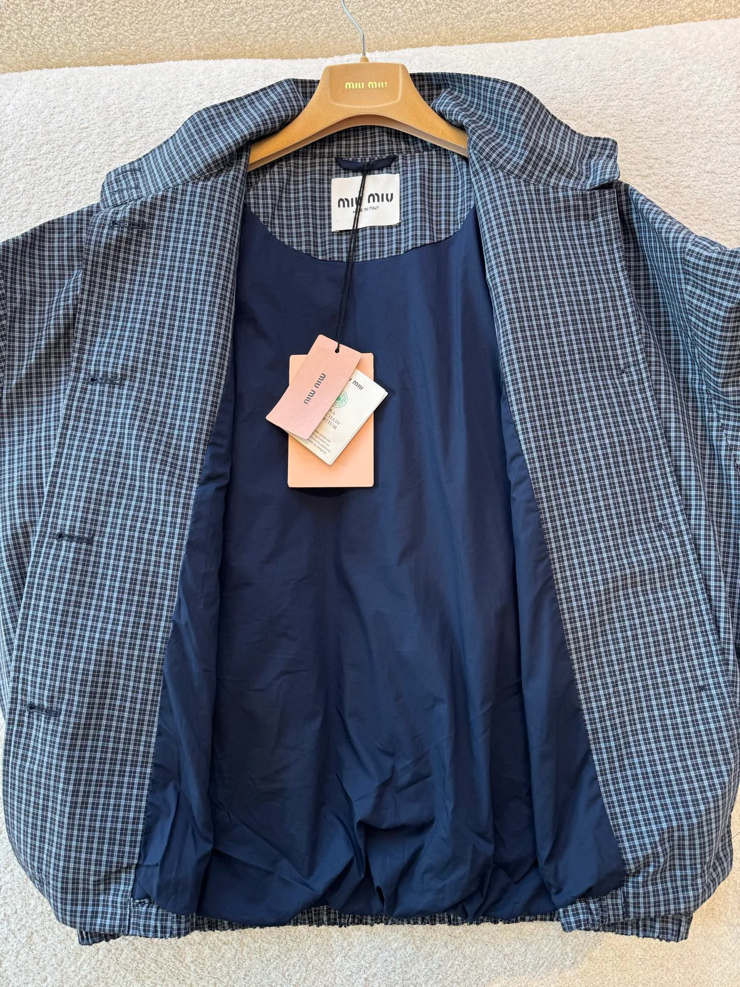Куртки И Пуховики Женские Miu Miu 10995946