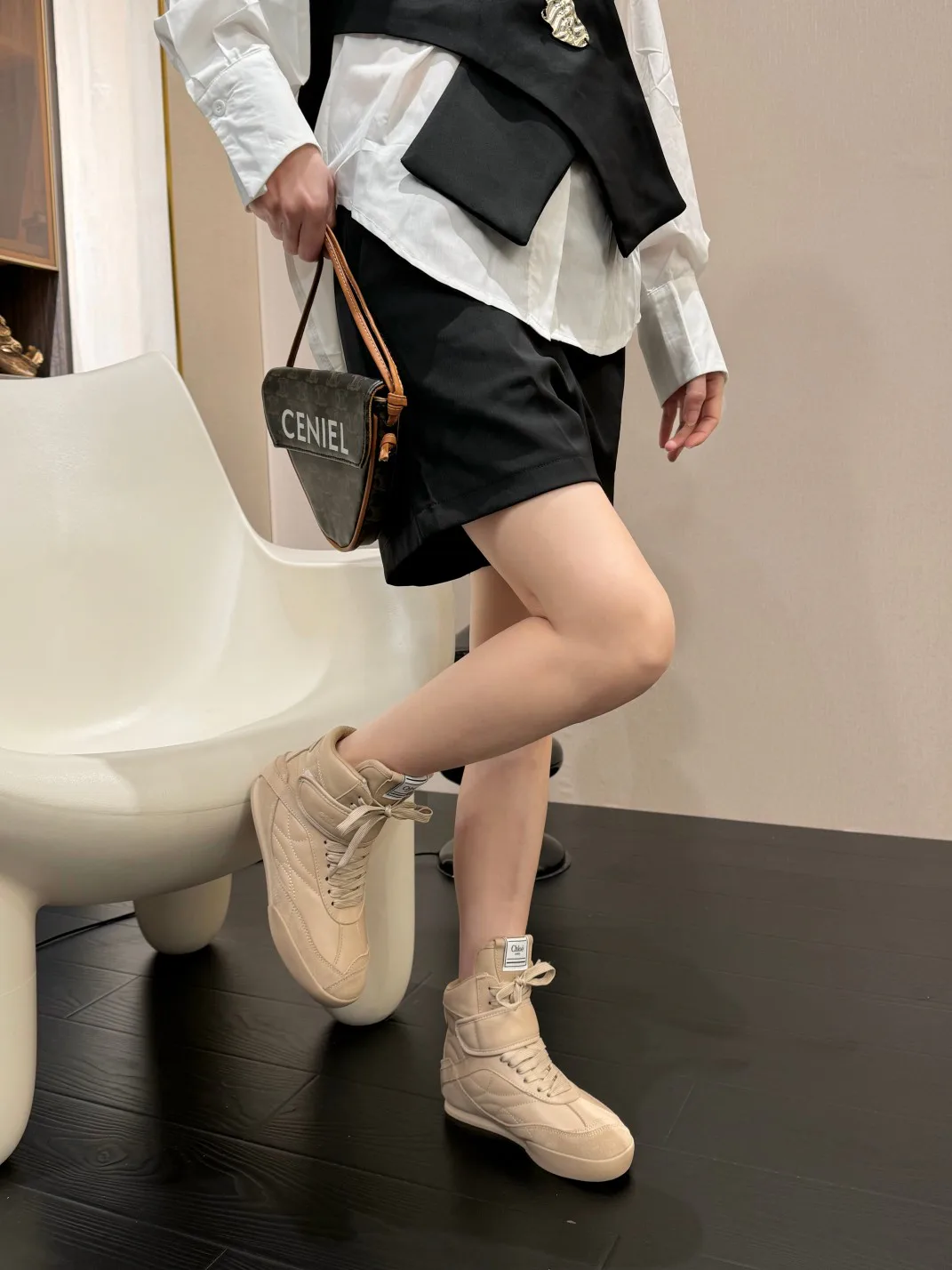 Кроссовки Женские Chloe 313207