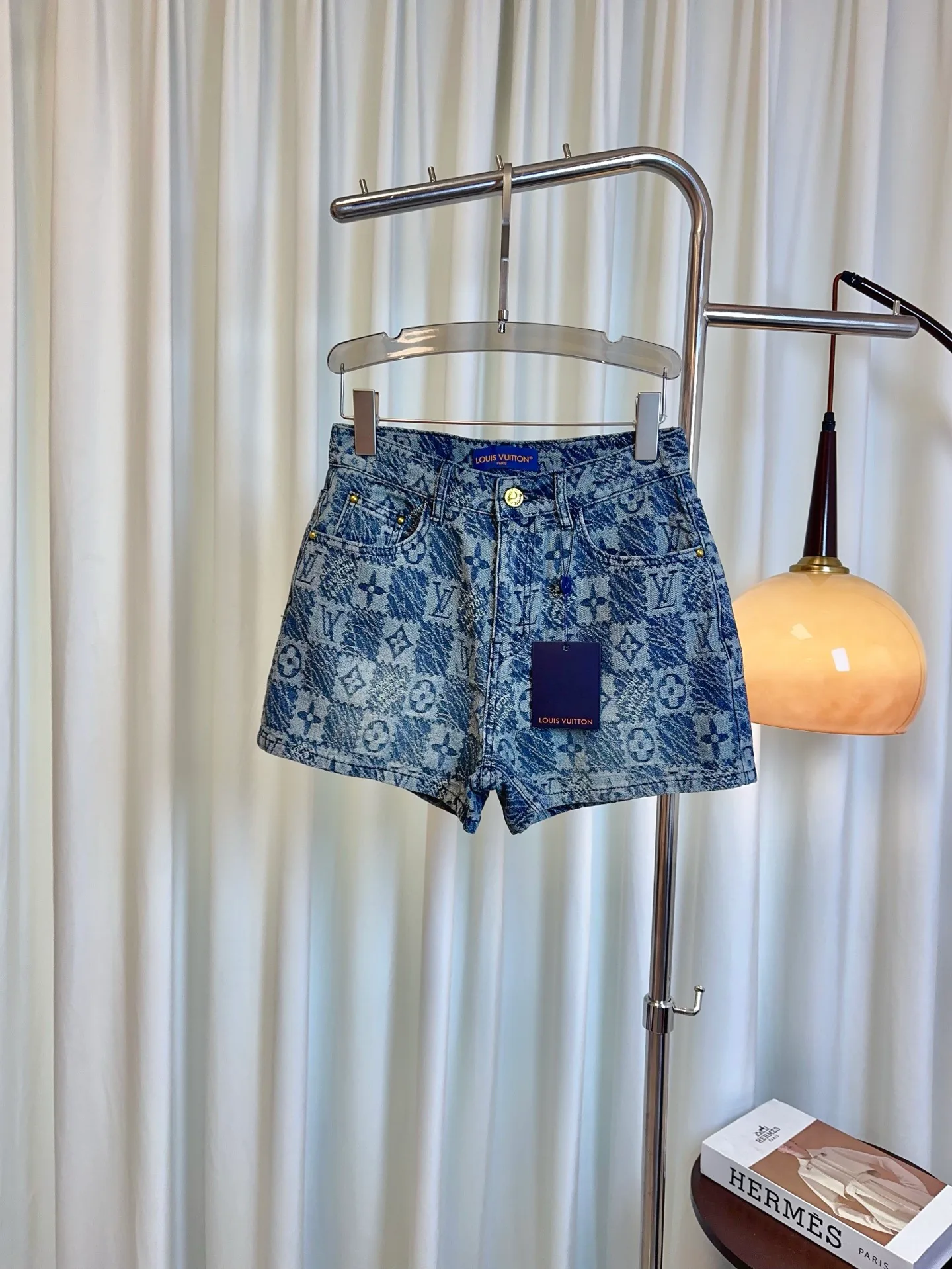 Шорты Женские Louis Vuitton 26181