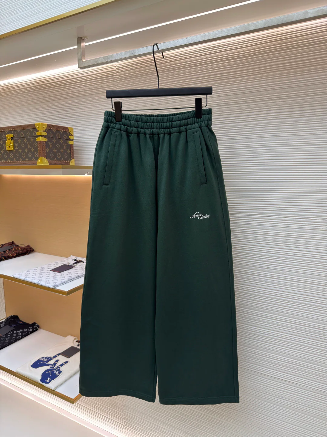 Брюки Женские Acne Studios 18114495