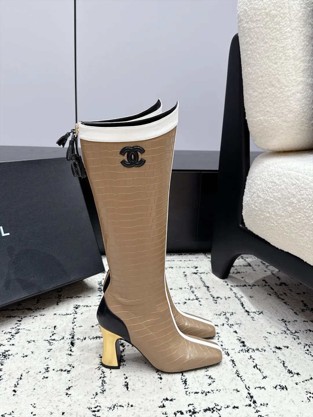 Сапоги Женские Chanel 18406508