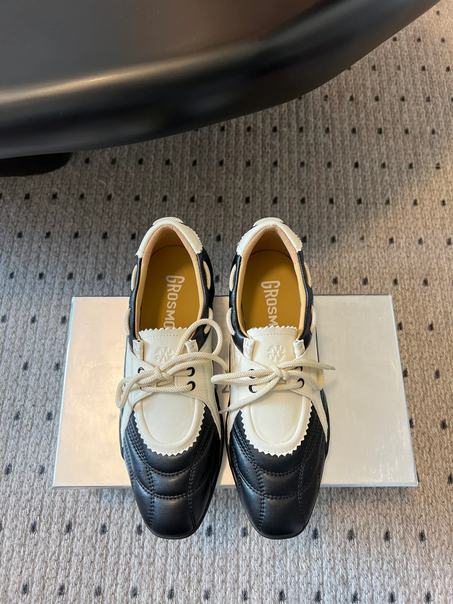 Кроссовки Женские Miu Miu 22442