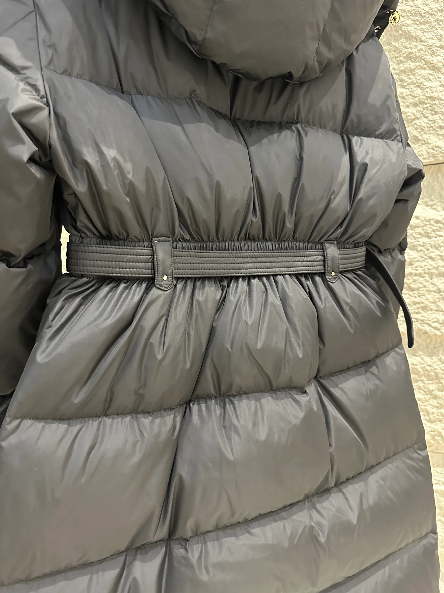 Куртки И Пуховики Женские Moncler 18609643
