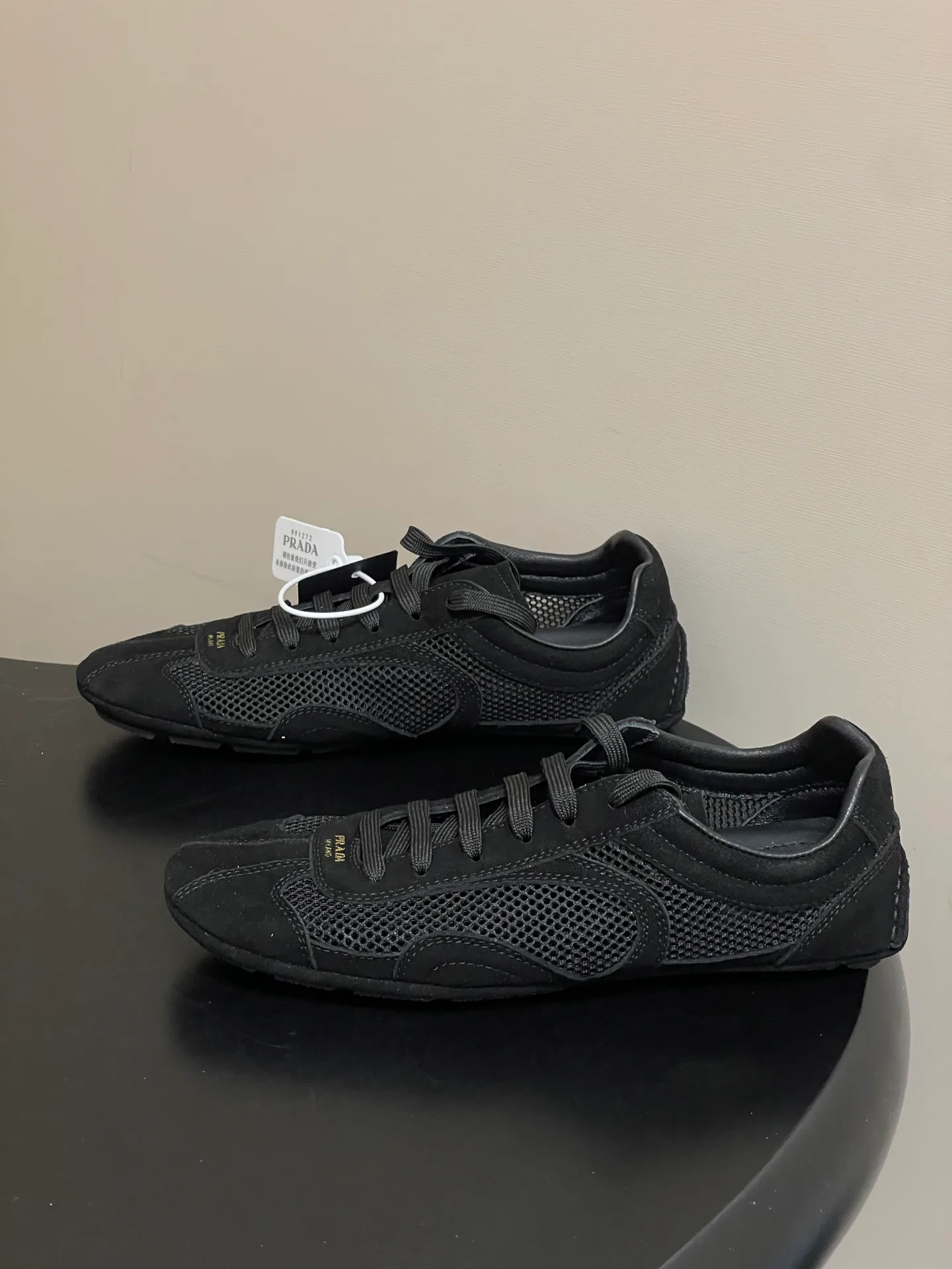 Кроссовки Женские Prada 12810921