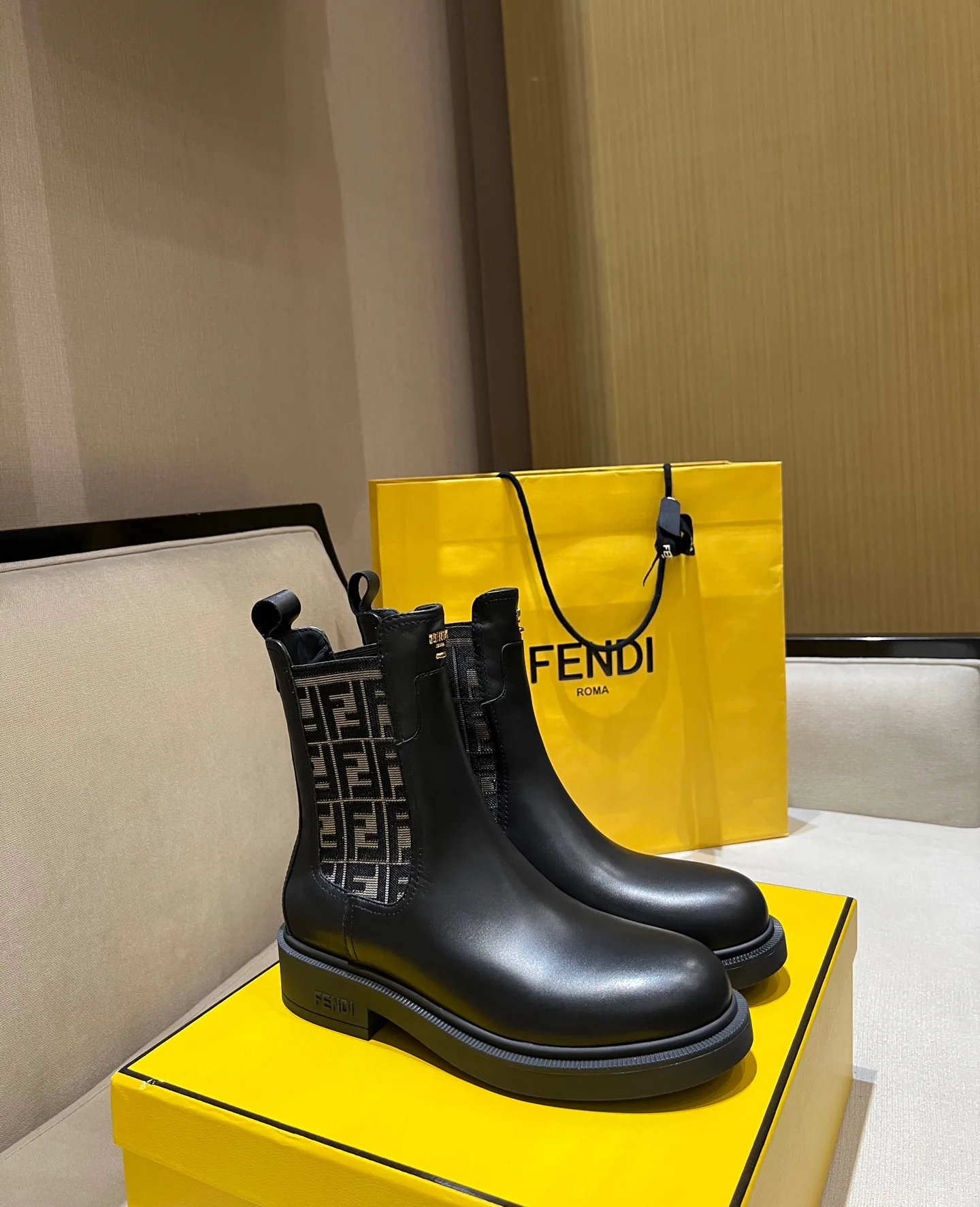 Ботинки Женские Fendi 97293