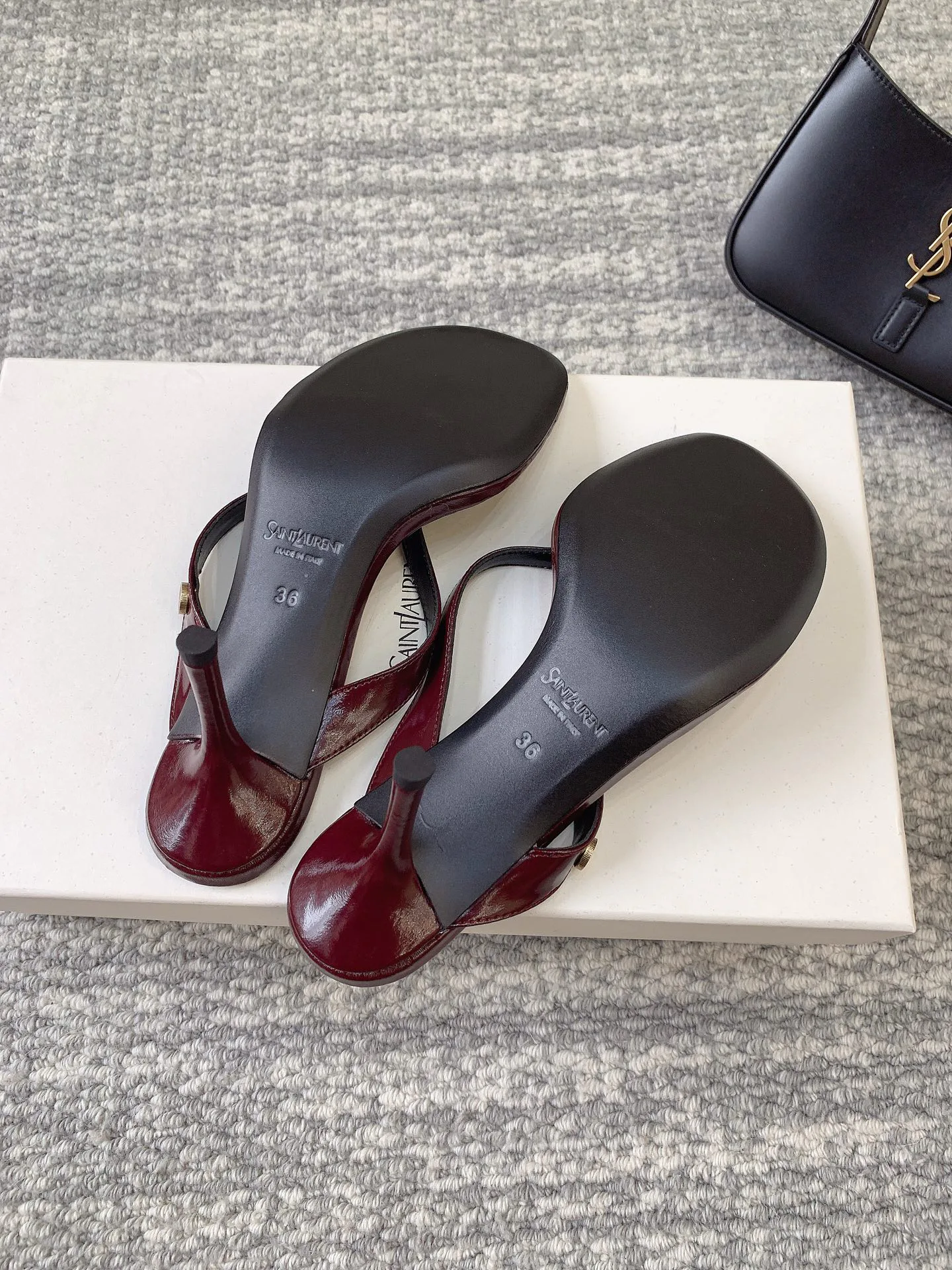 Босоножки Женские Saint Laurent 13151764