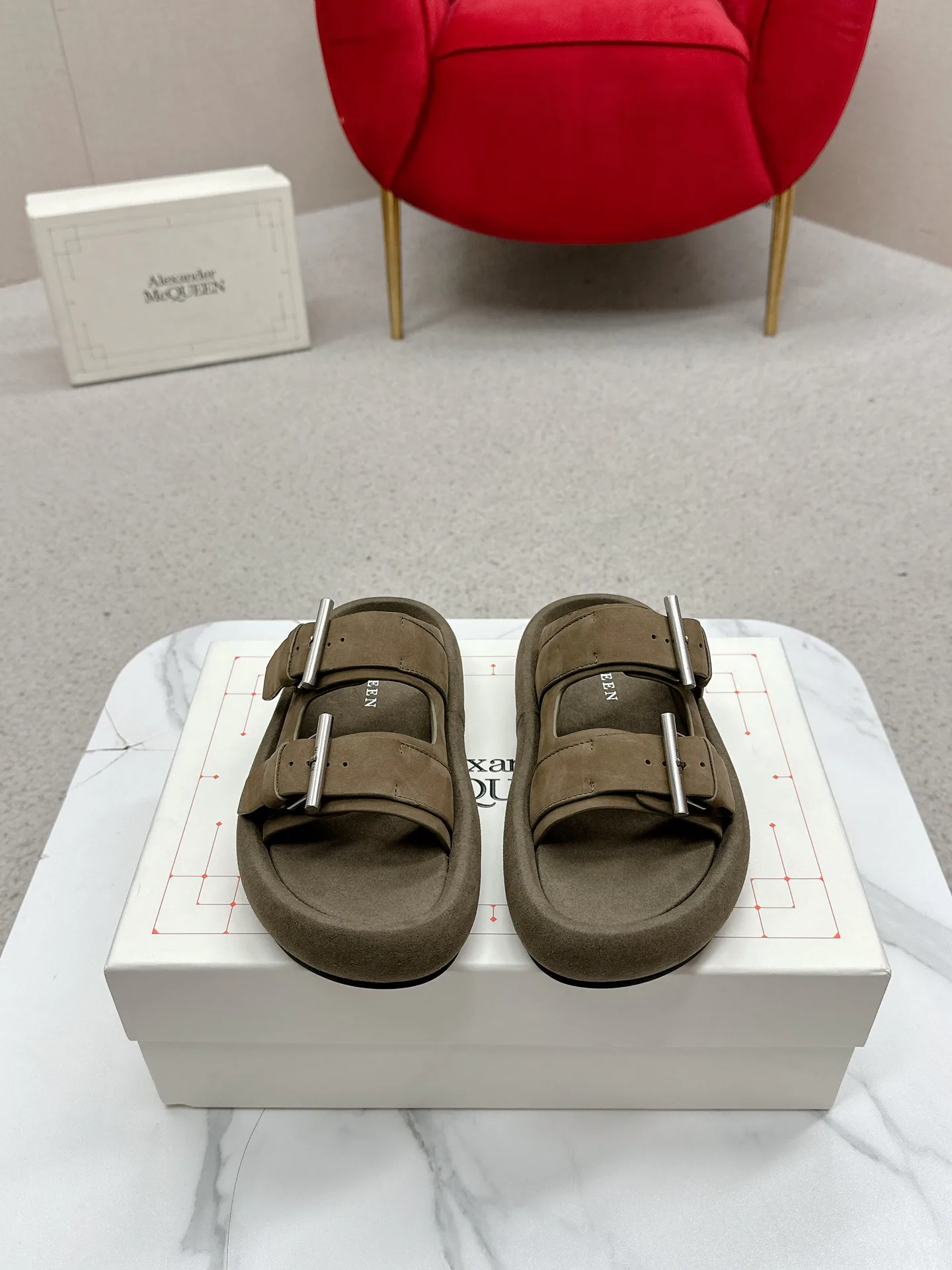 Шлепанцы Женские Alexander Mcqueen 491891