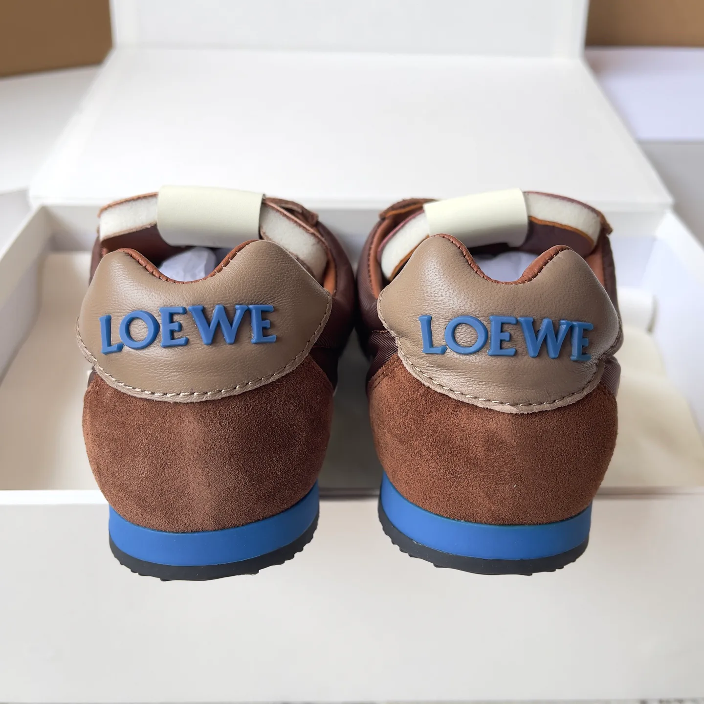 Кроссовки Женские Loewe 18781784