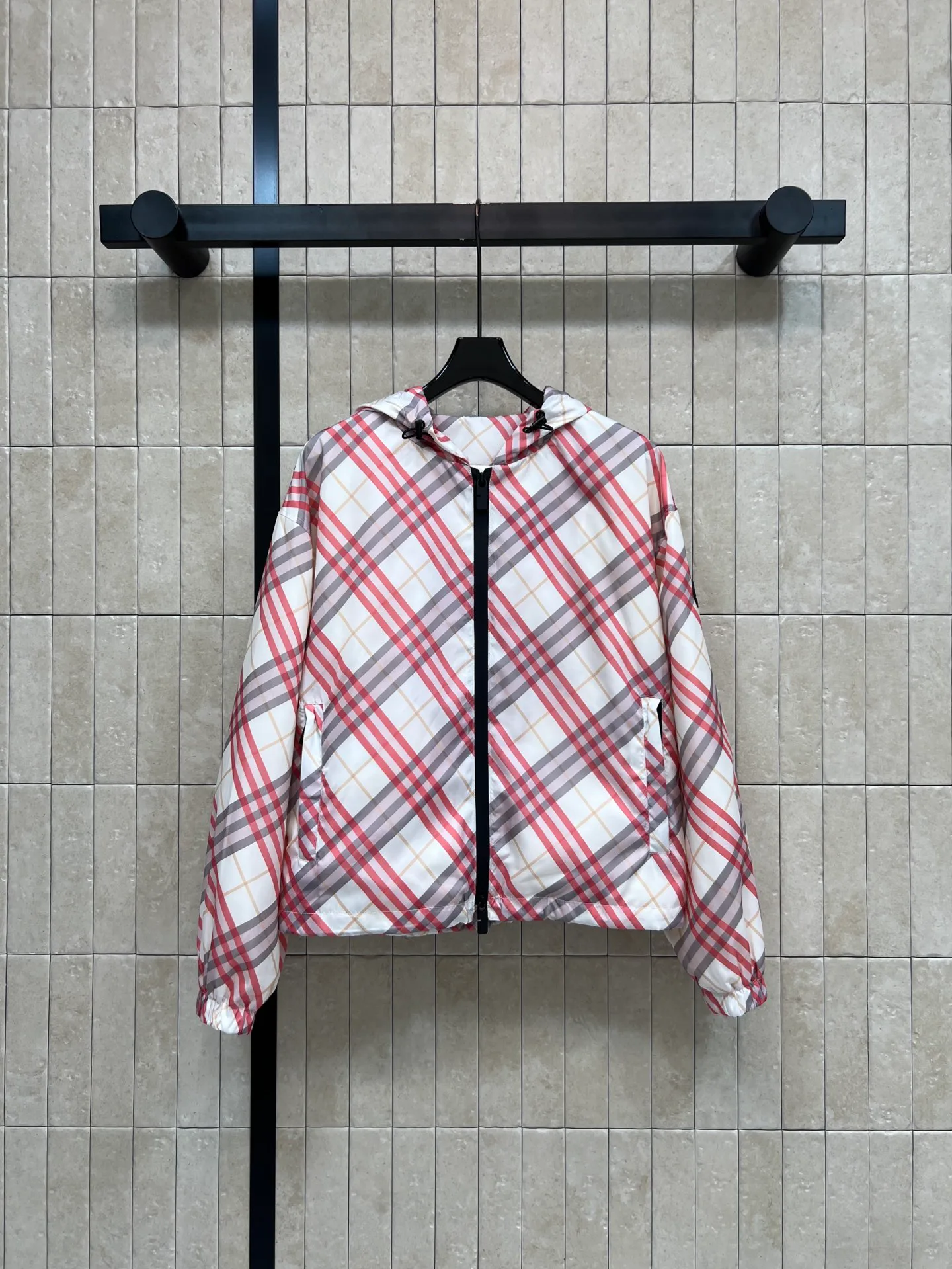Куртки И Пуховики Женские Burberry 14810048