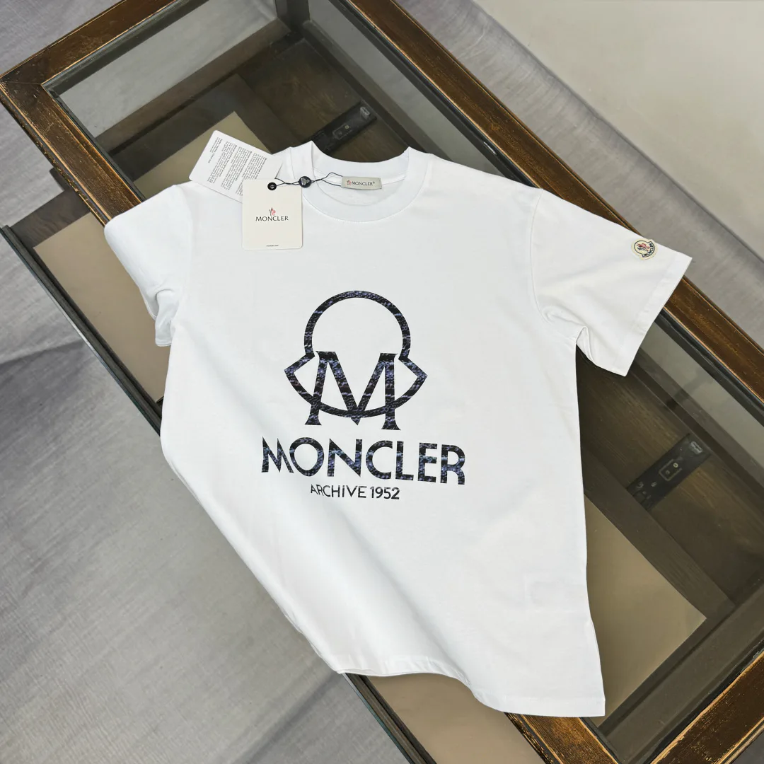 Футболки Женские Moncler 10201144