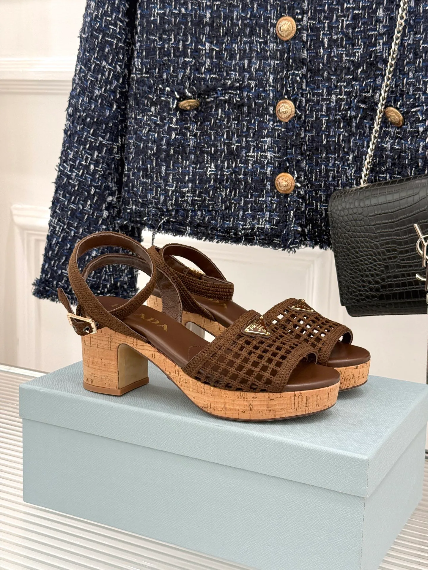 Босоножки Женские Prada 17467513