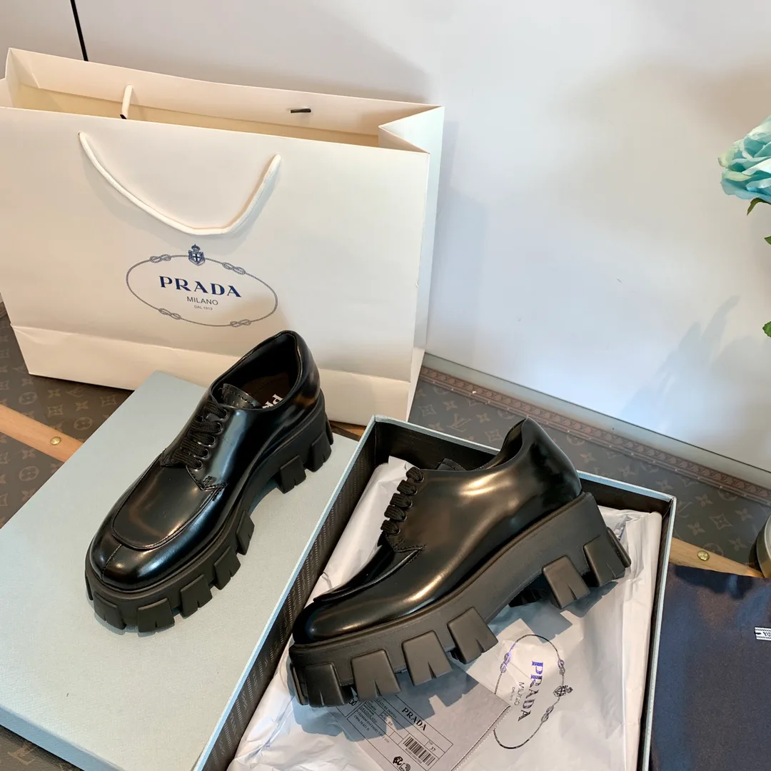 Лоферы И Мокасины Женские Prada 2764