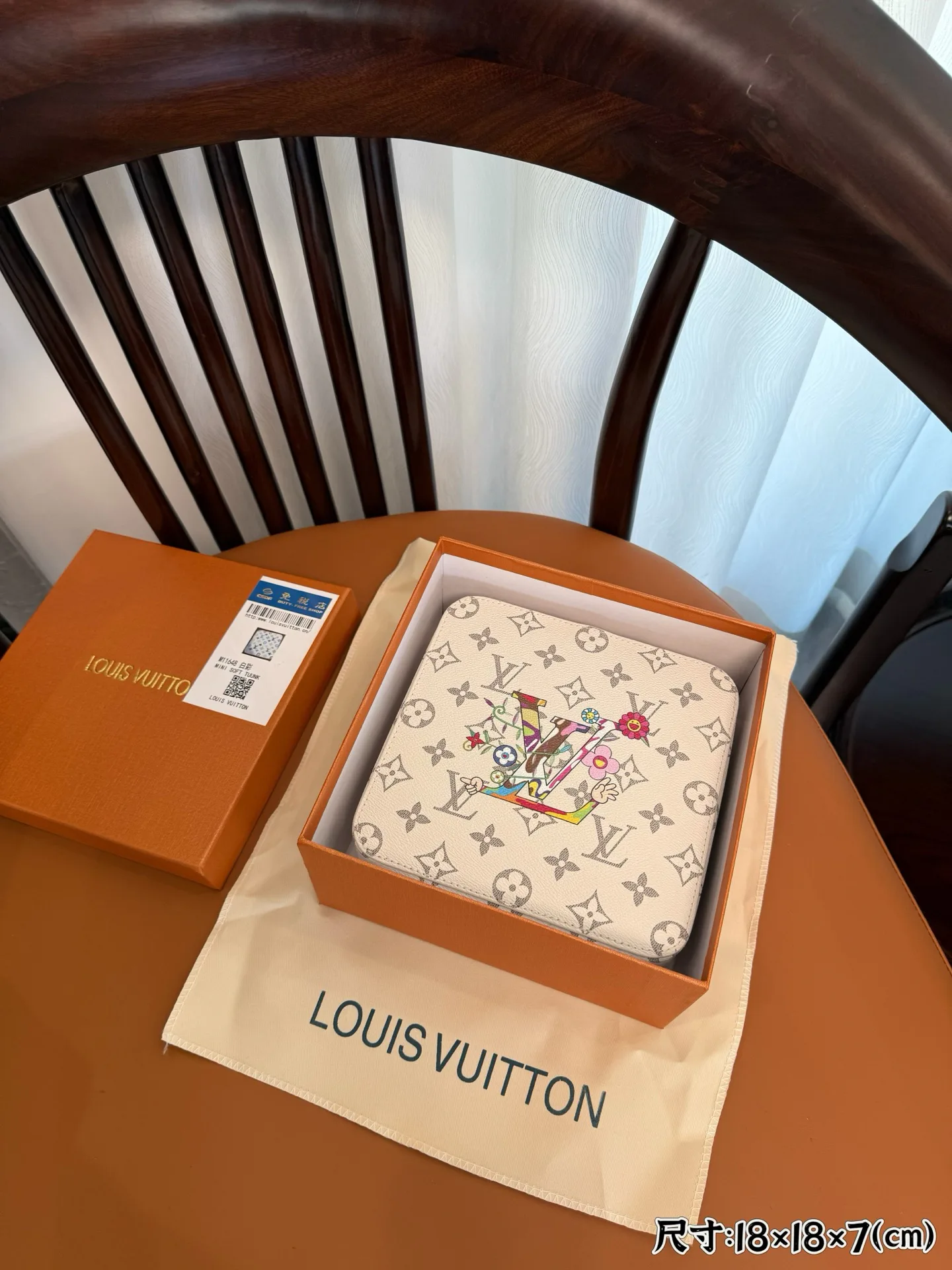 Органайзеры Louis Vuitton 22406