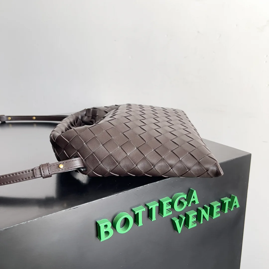 Классические Сумки Женские Bottega Veneta 17488719