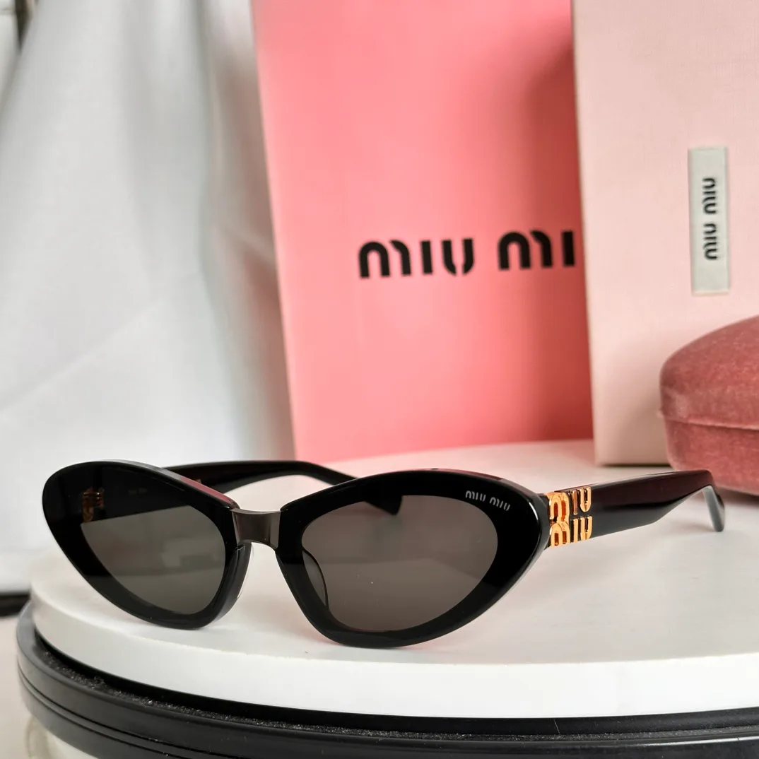 Очки Miu Miu 231856