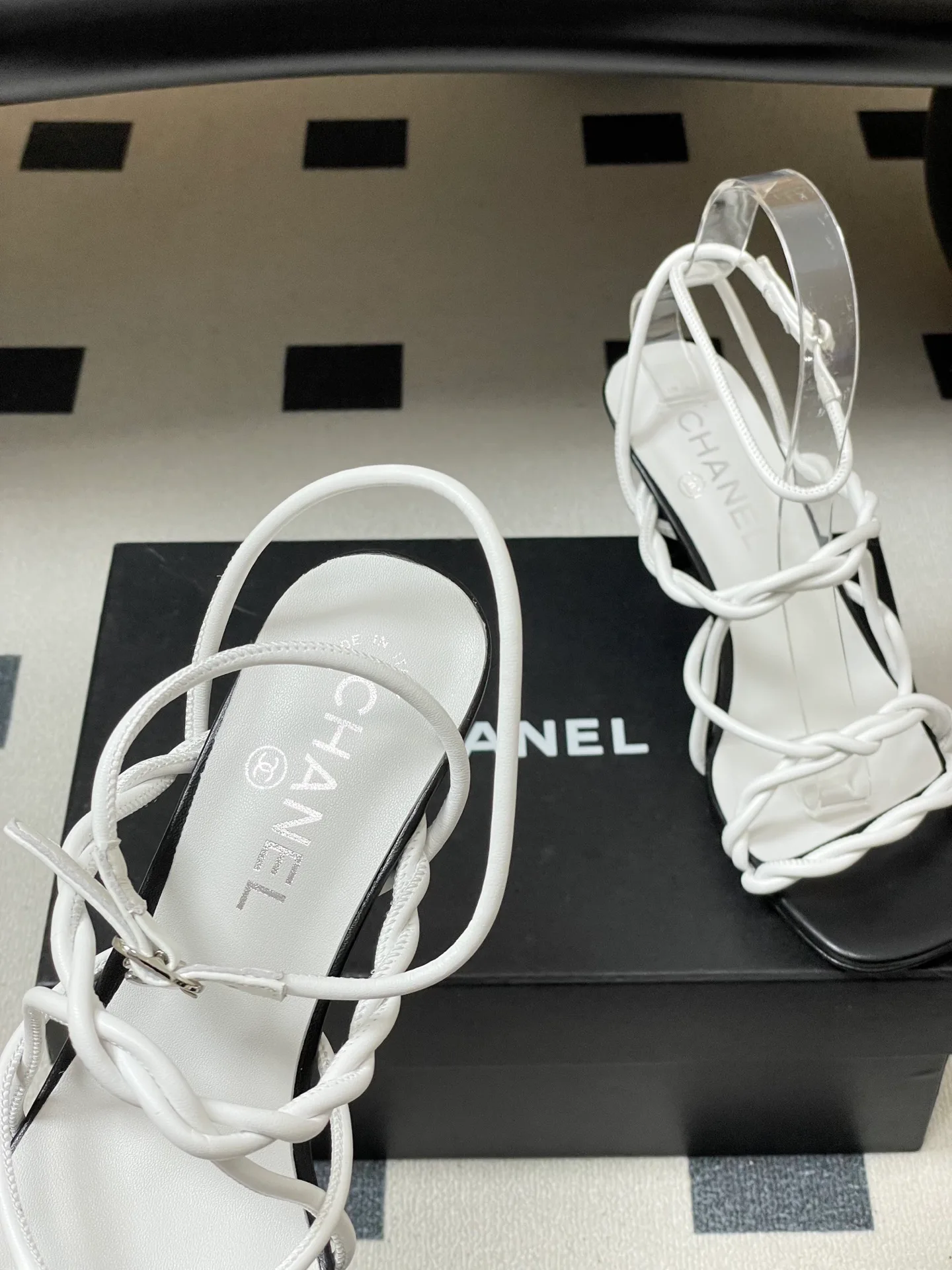 Босоножки Женские Chanel 12837403