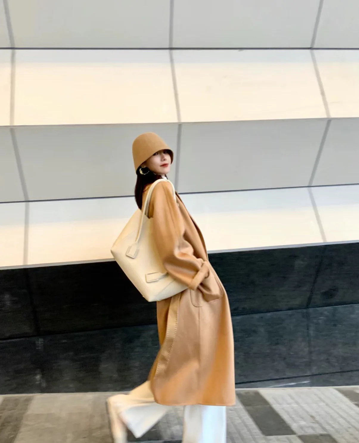 Пальто Женские Max Mara 16847664